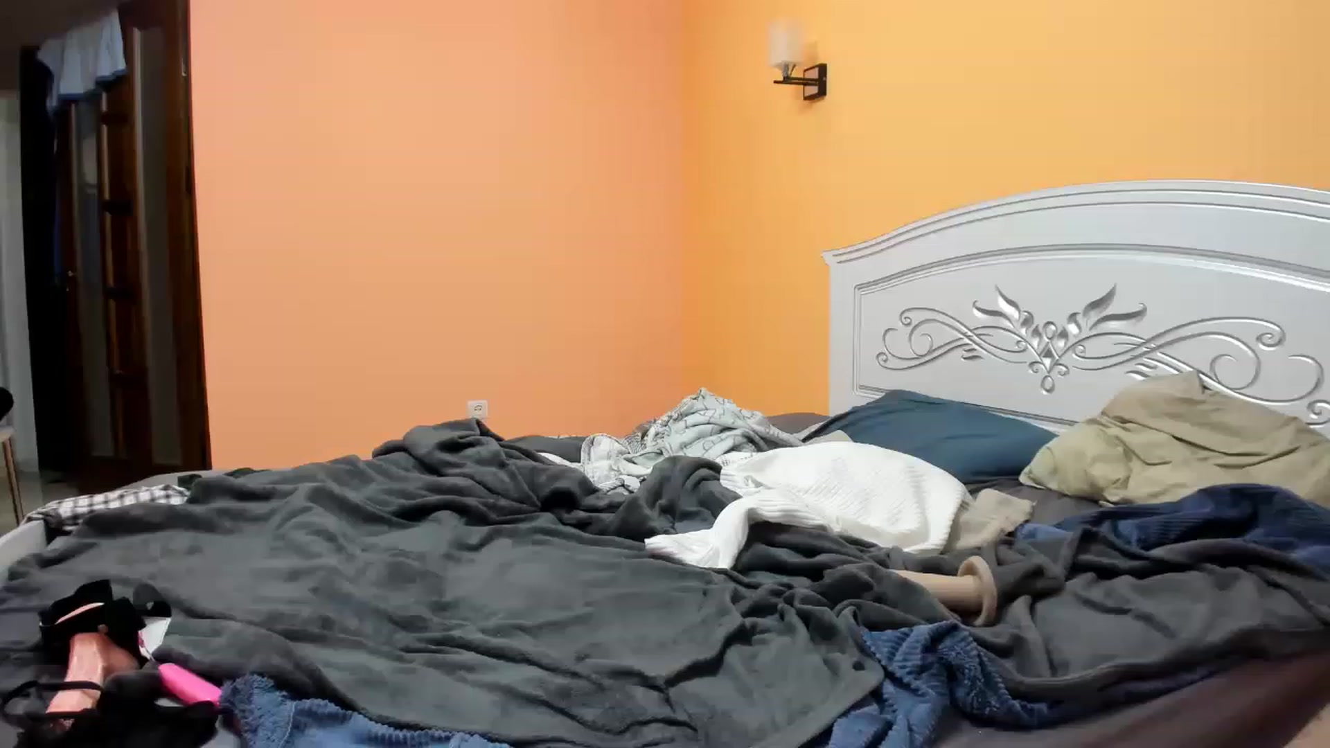 Gallery image thumbnail from YourPupsik's myfreecams stream on, 11/19/2022, 13:55 image 4 of 20