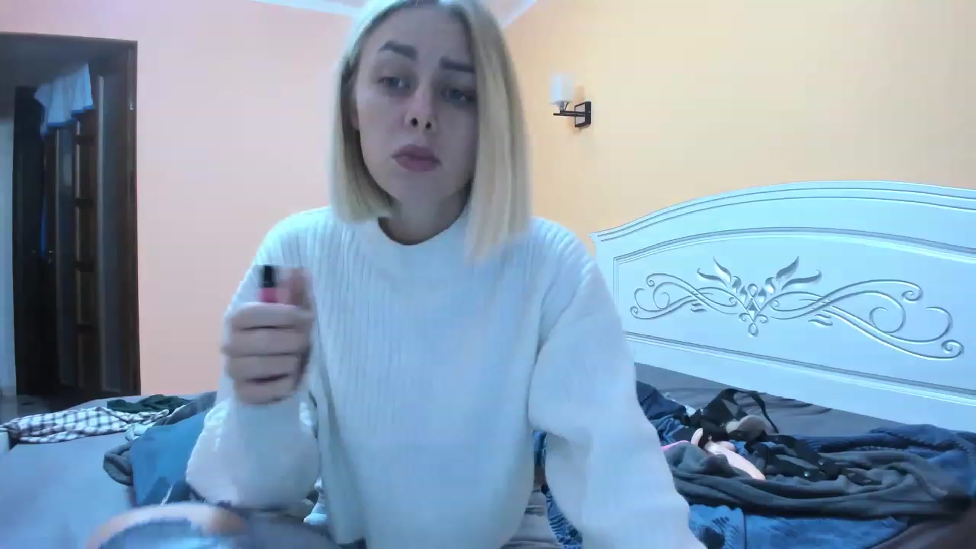 Gallery image thumbnail from YourPupsik's myfreecams stream on, 11/20/2022, 14:08 image 15 of 20