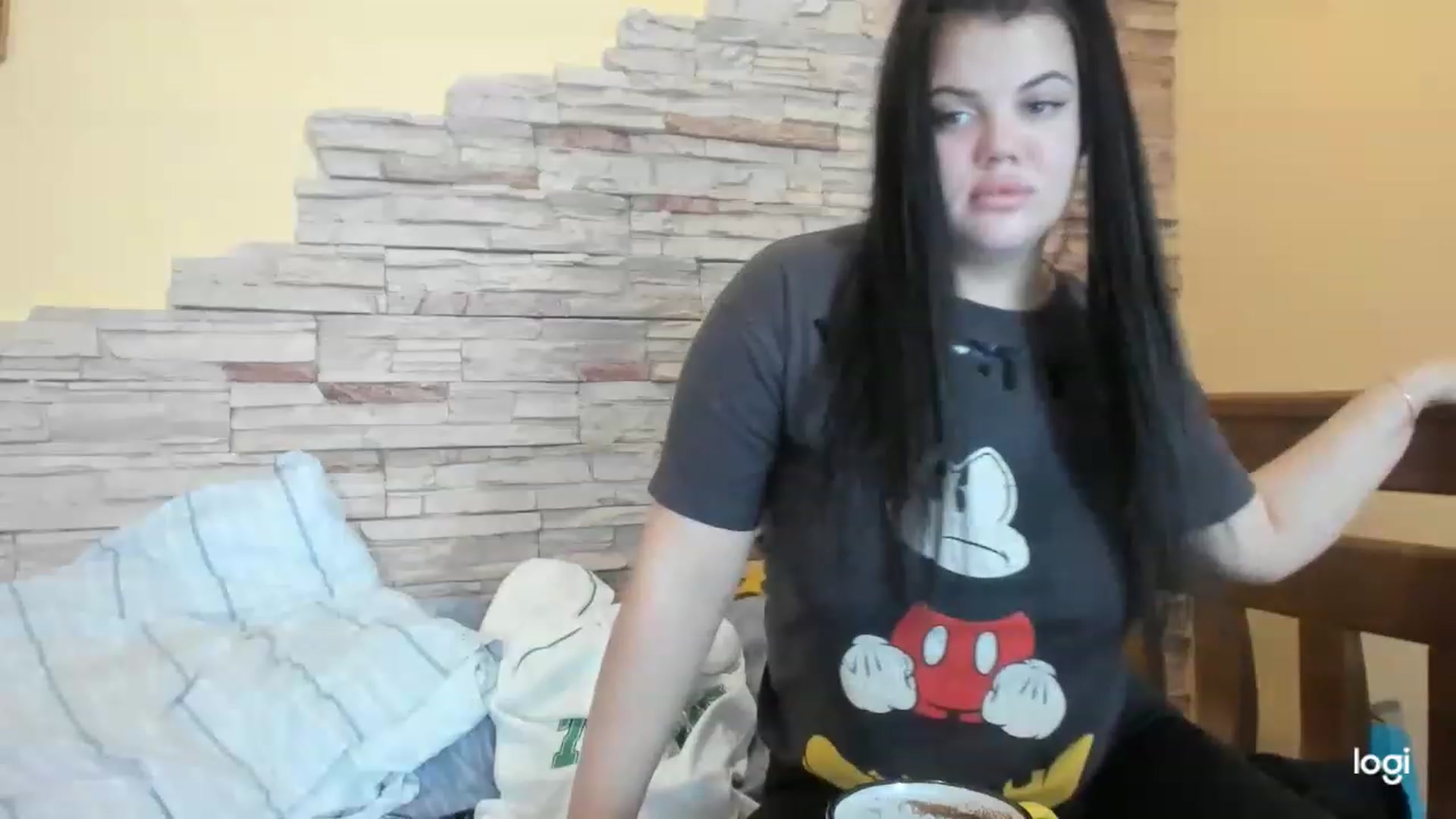 Gallery image thumbnail from YourPupsik's myfreecams stream on, 12/27/2022, 10:53 image 6 of 20
