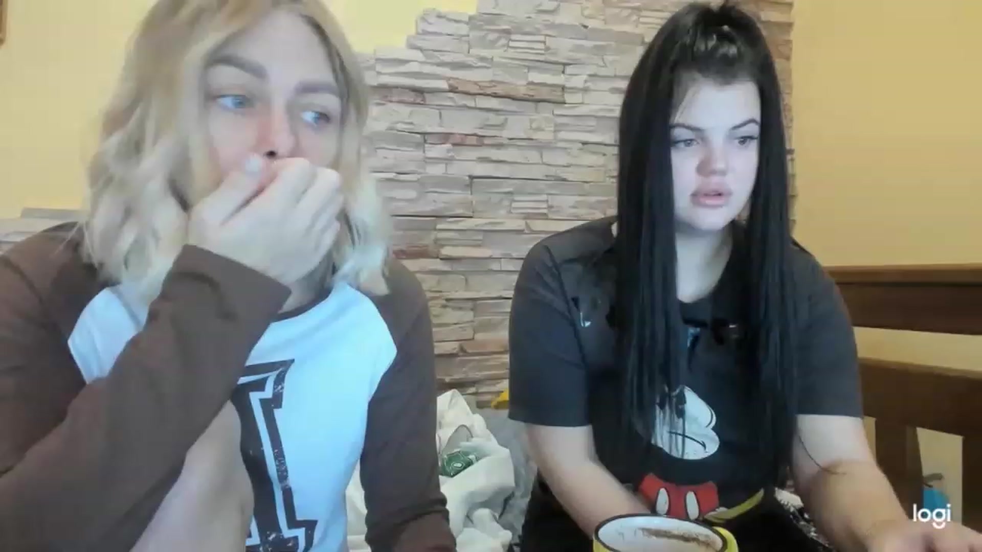 Gallery image thumbnail from YourPupsik's myfreecams stream on, 12/27/2022, 10:53 image 2 of 20