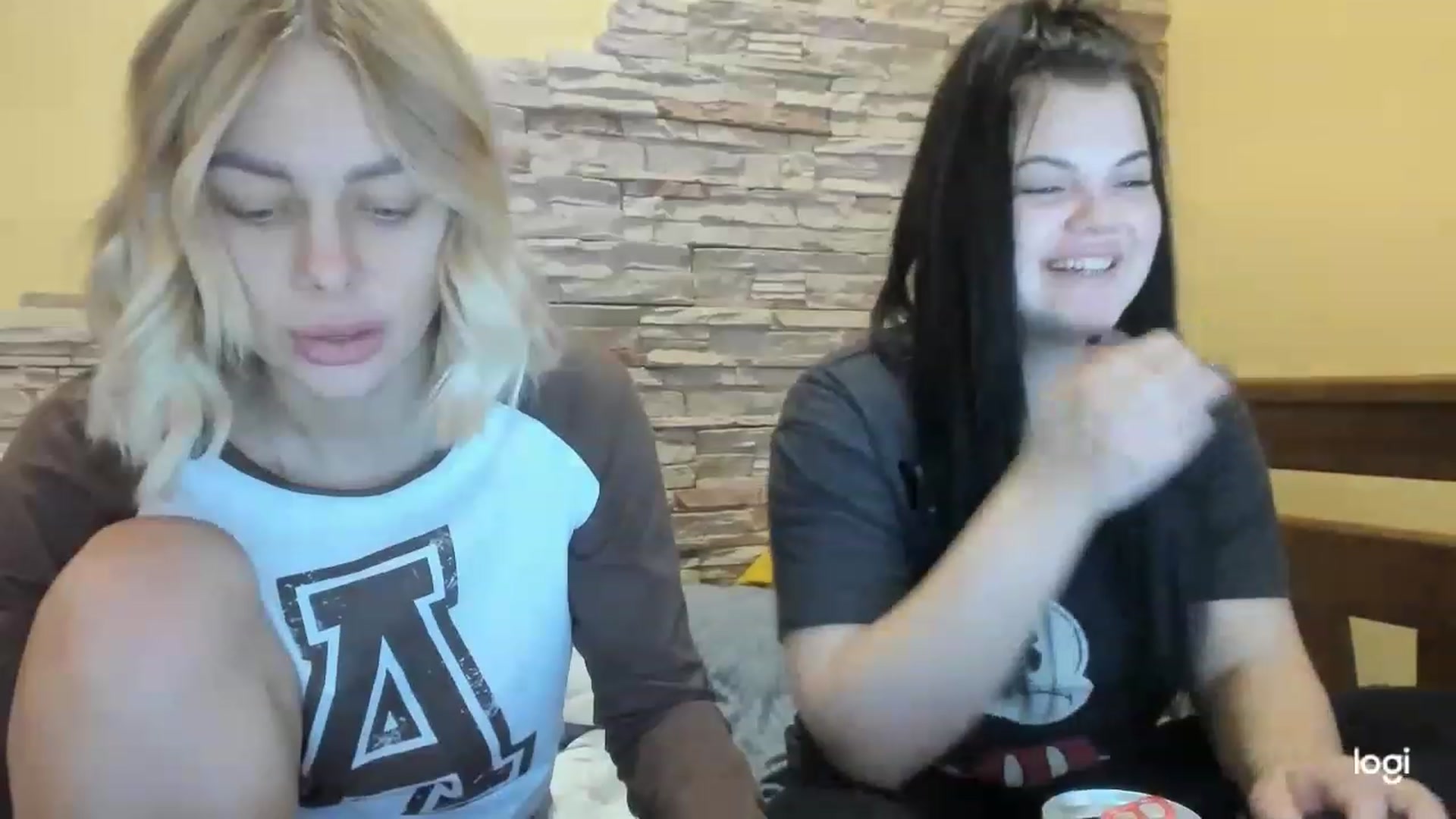 Gallery image thumbnail from YourPupsik's myfreecams stream on, 12/27/2022, 10:53 image 20 of 20