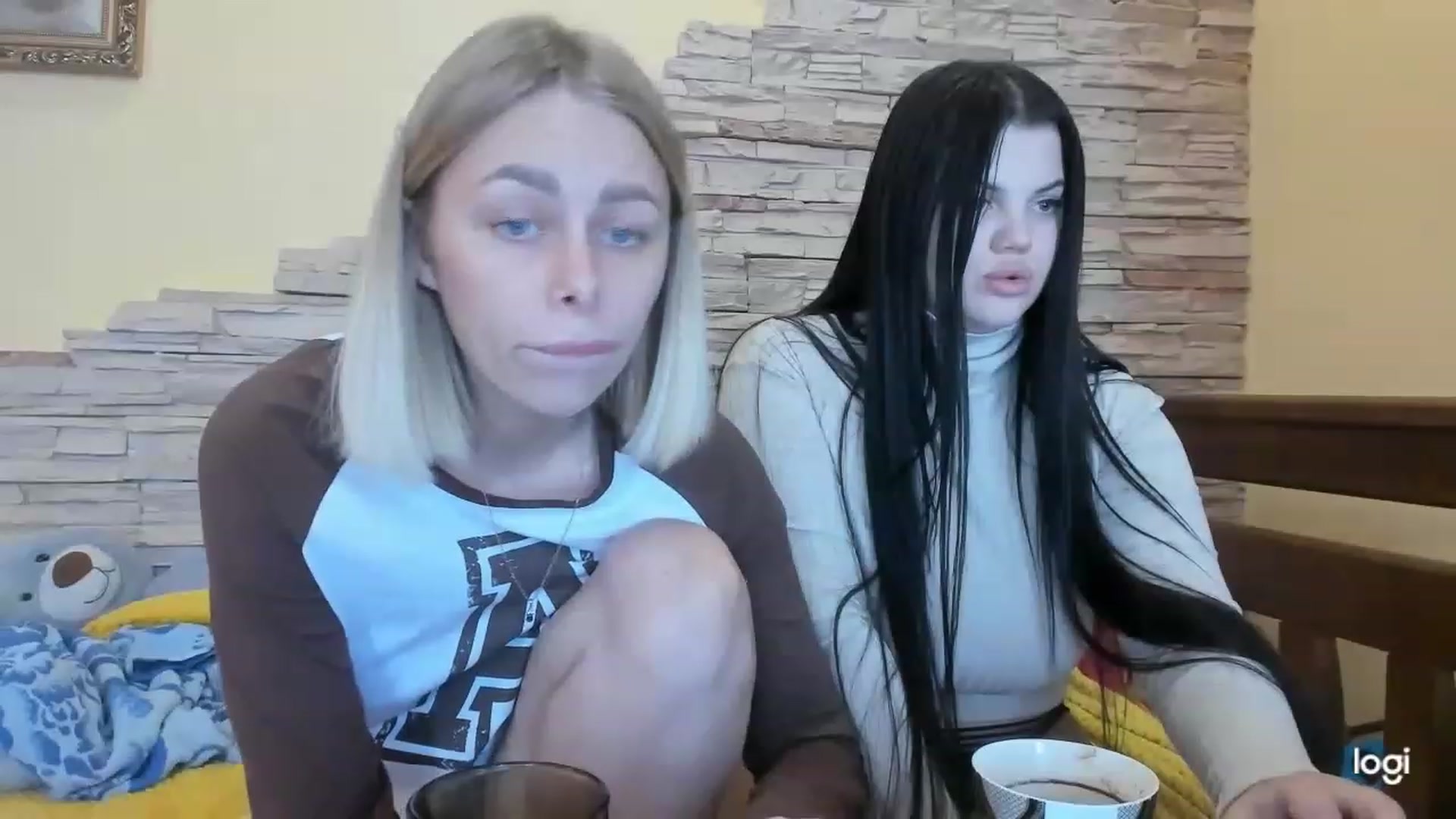 Gallery image thumbnail from YourPupsik's myfreecams stream on, 12/29/2022, 11:28 image 9 of 20