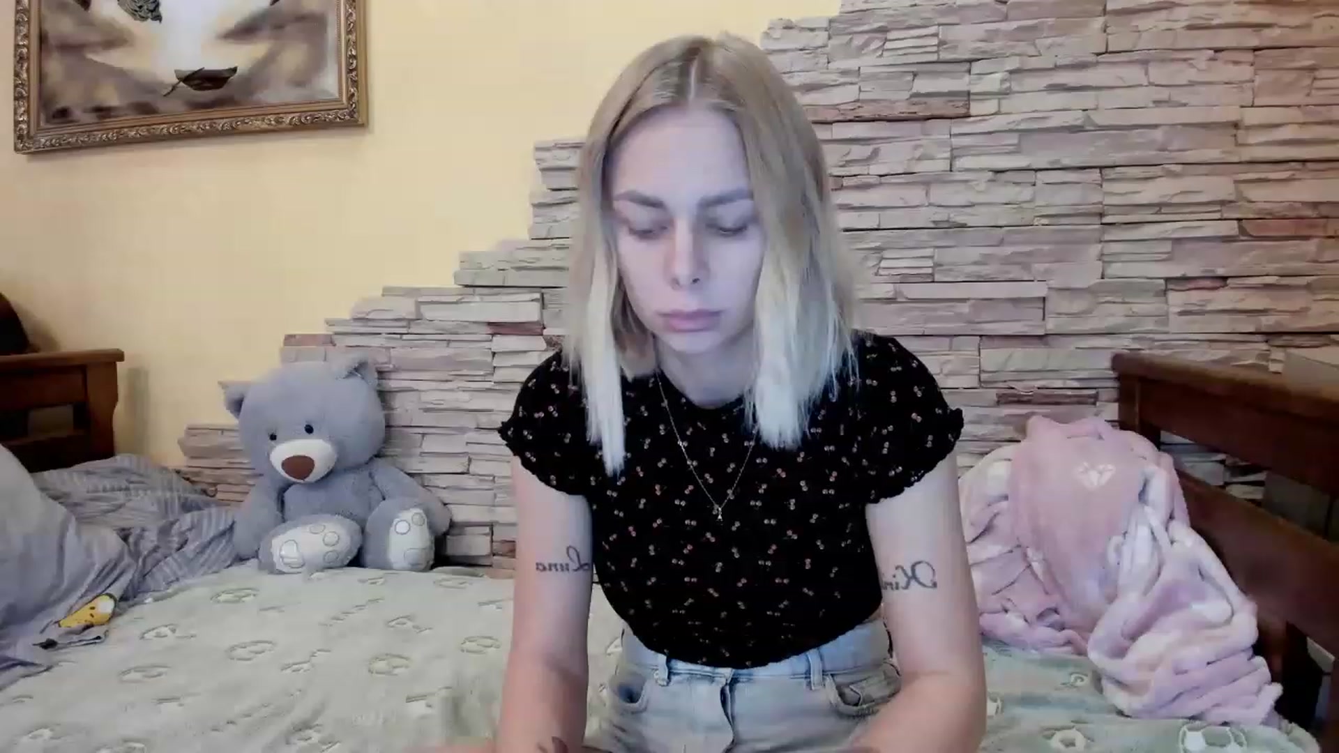 Gallery image thumbnail from YourPupsik's myfreecams stream on, 01/25/2023, 13:05 image 6 of 20