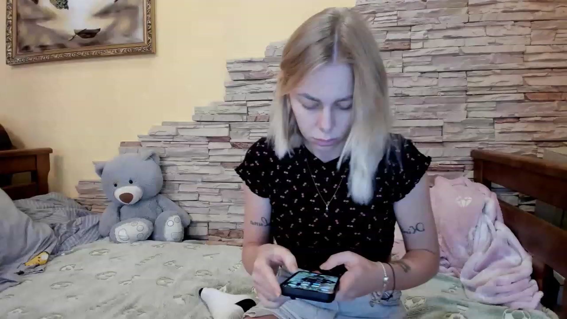 Gallery image thumbnail from YourPupsik's myfreecams stream on, 01/25/2023, 13:05 image 1 of 20
