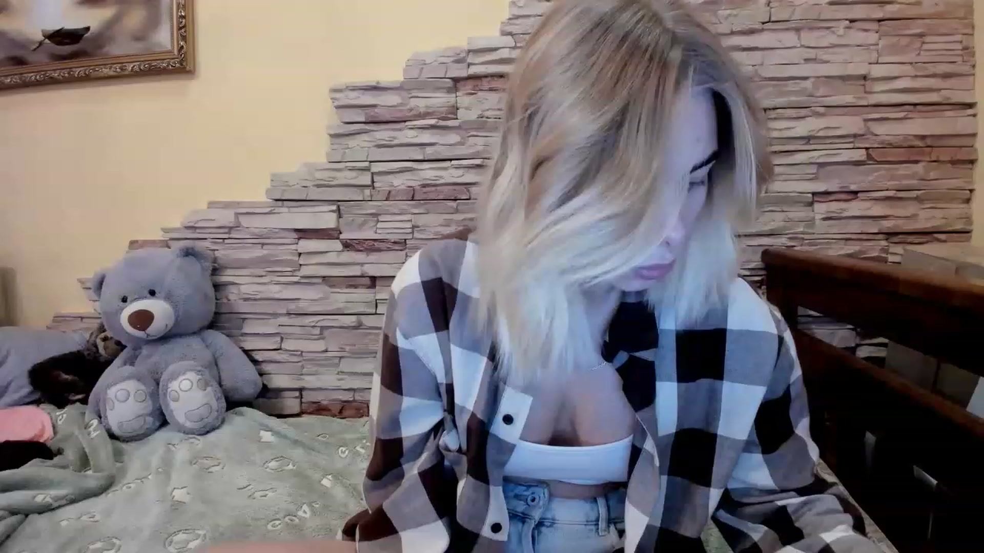 Gallery image thumbnail from YourPupsik's myfreecams stream on, 01/29/2023, 10:28 image 9 of 20