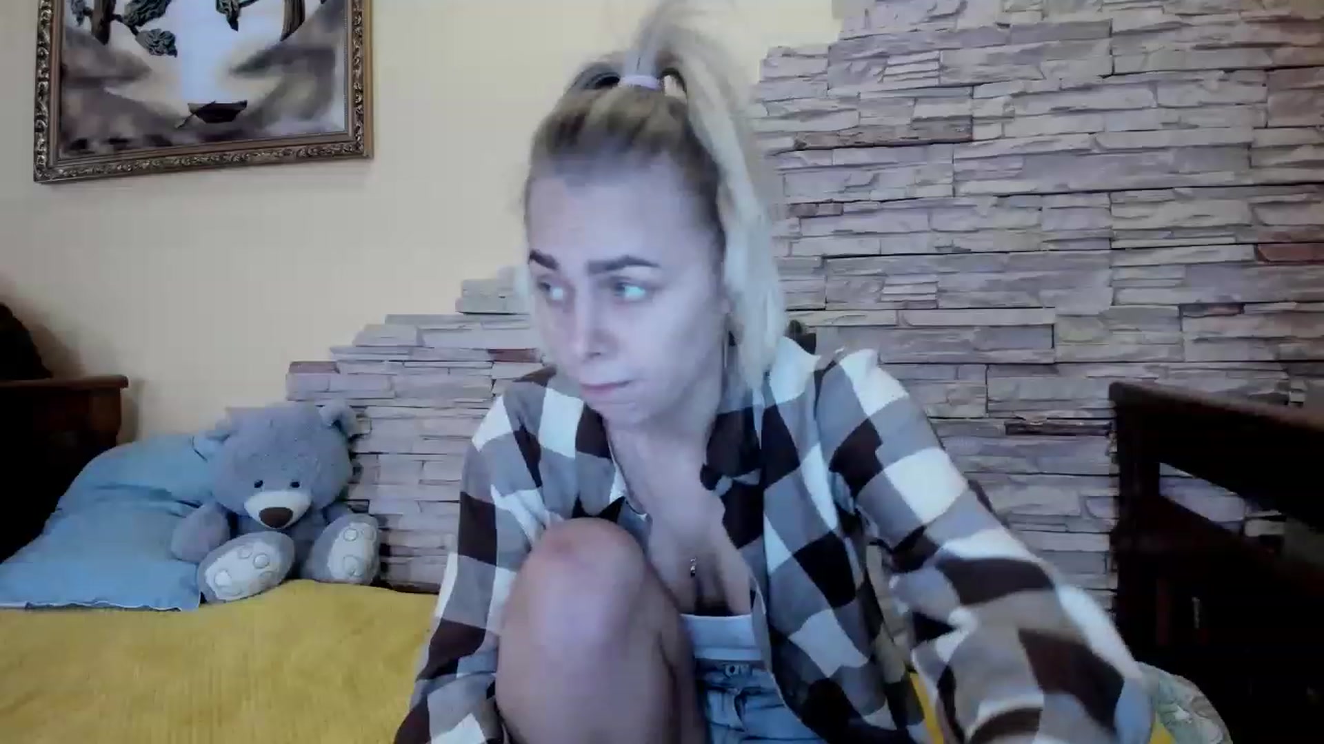 Gallery image thumbnail from YourPupsik's myfreecams stream on, 02/02/2023, 13:17 image 9 of 20