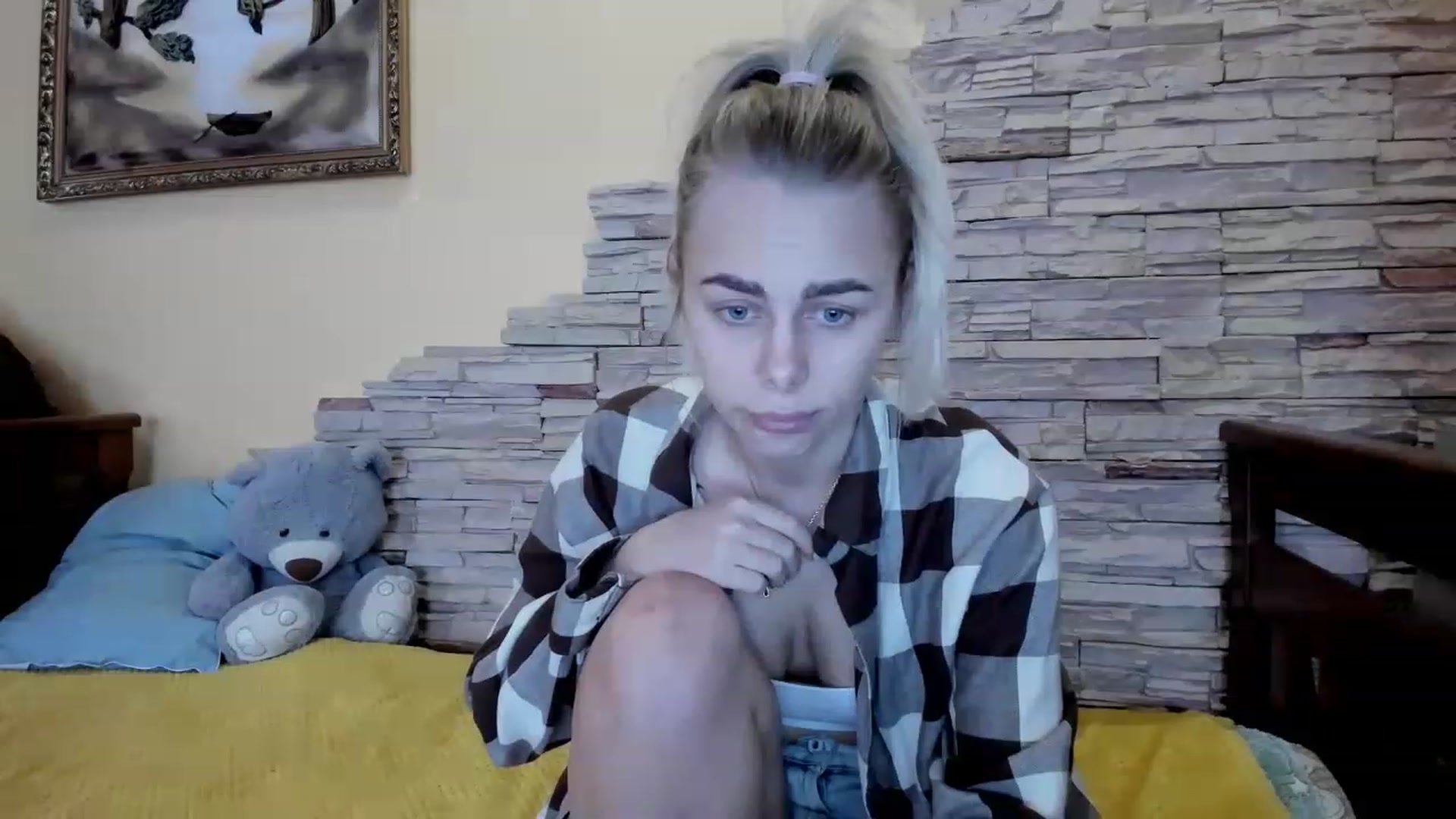 Gallery image thumbnail from YourPupsik's myfreecams stream on, 02/02/2023, 13:17 image 12 of 20