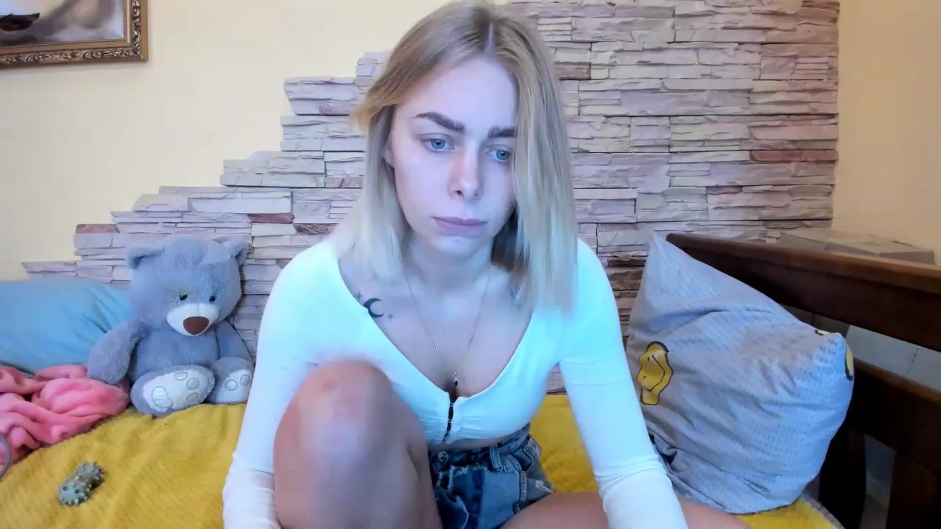 Gallery image thumbnail from YourPupsik's myfreecams stream on, 02/03/2023, 11:29 image 19 of 20