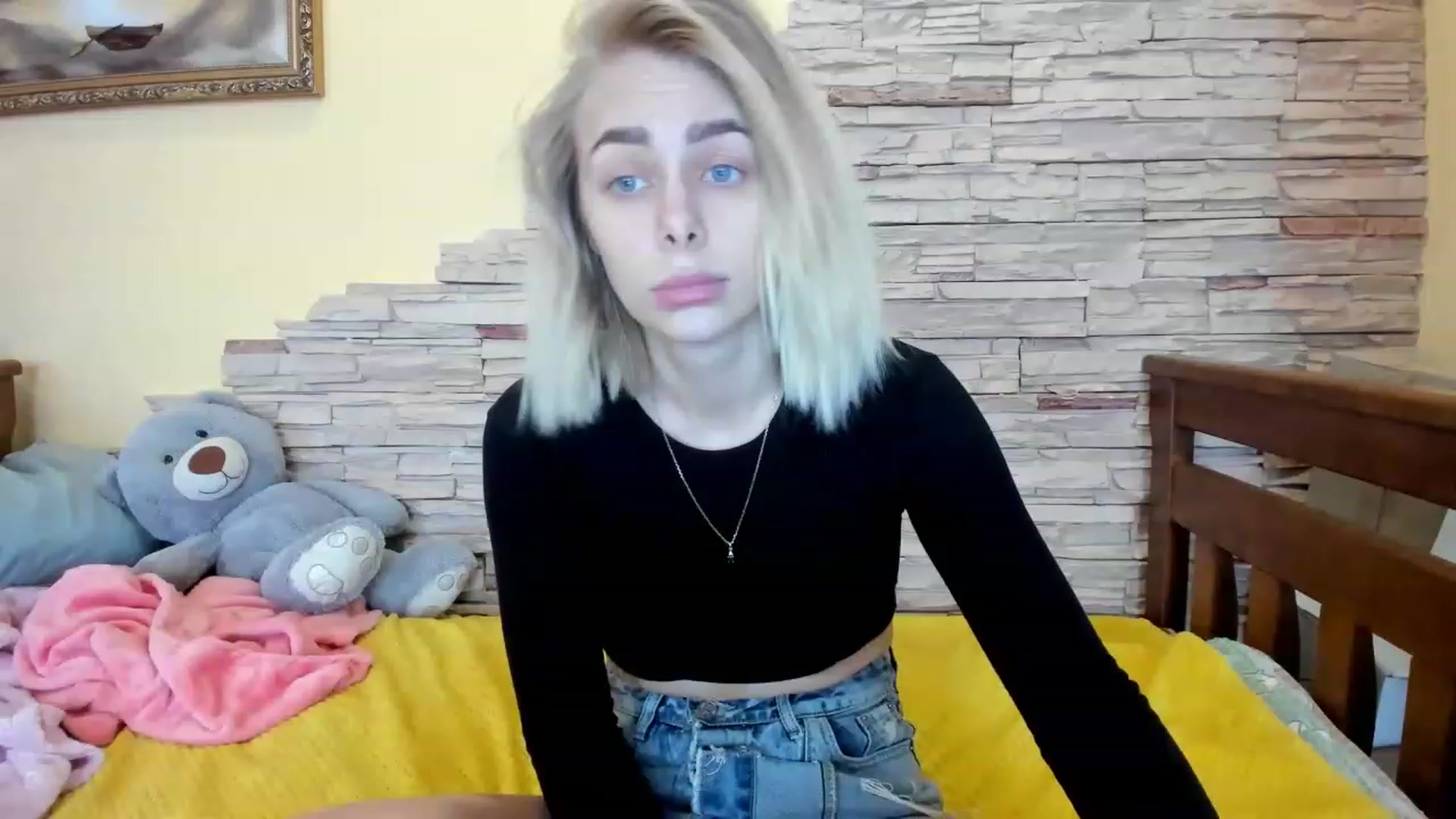 Gallery image thumbnail from YourPupsik's myfreecams stream on, 02/04/2023, 12:06 image 13 of 20