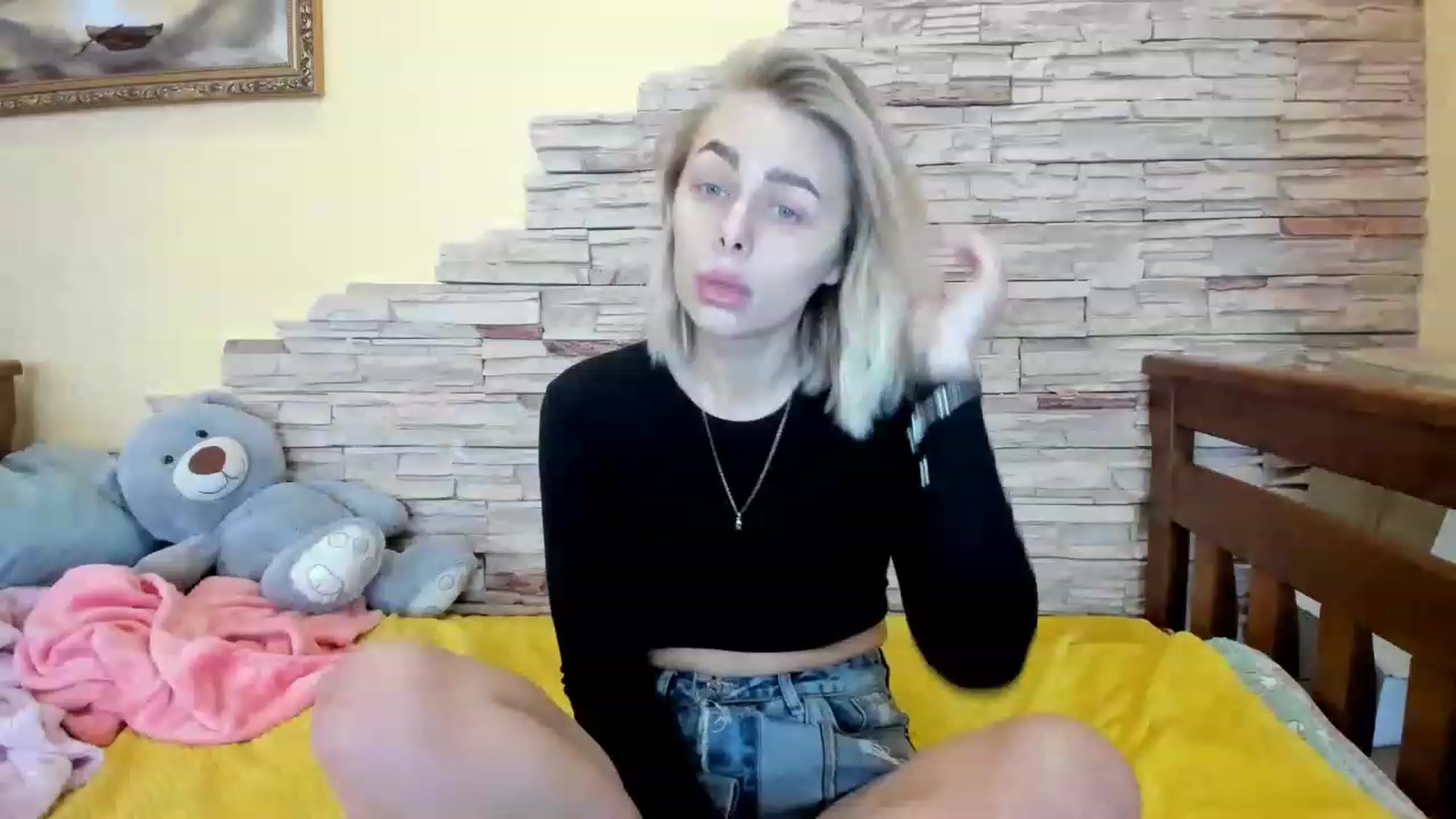 Gallery image thumbnail from YourPupsik's myfreecams stream on, 02/04/2023, 12:06 image 10 of 20