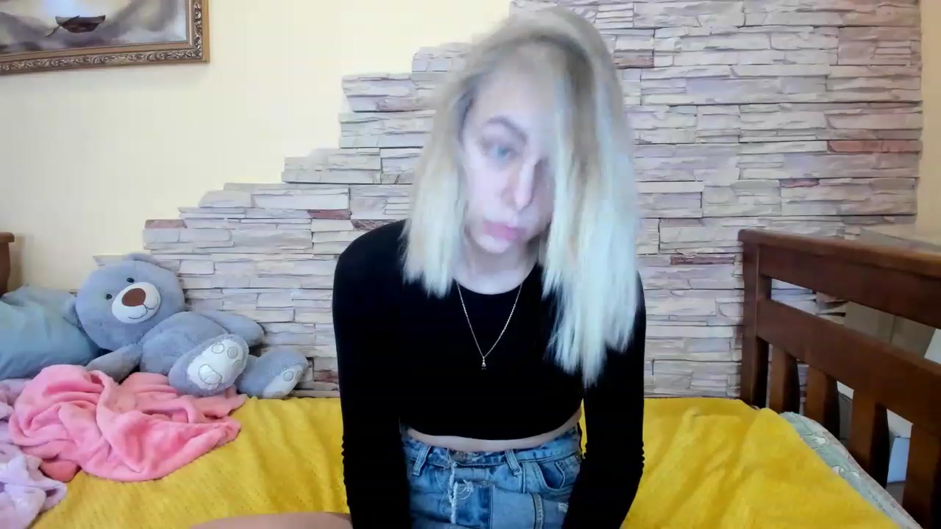 Gallery image thumbnail from YourPupsik's myfreecams stream on, 02/04/2023, 12:06 image 19 of 20