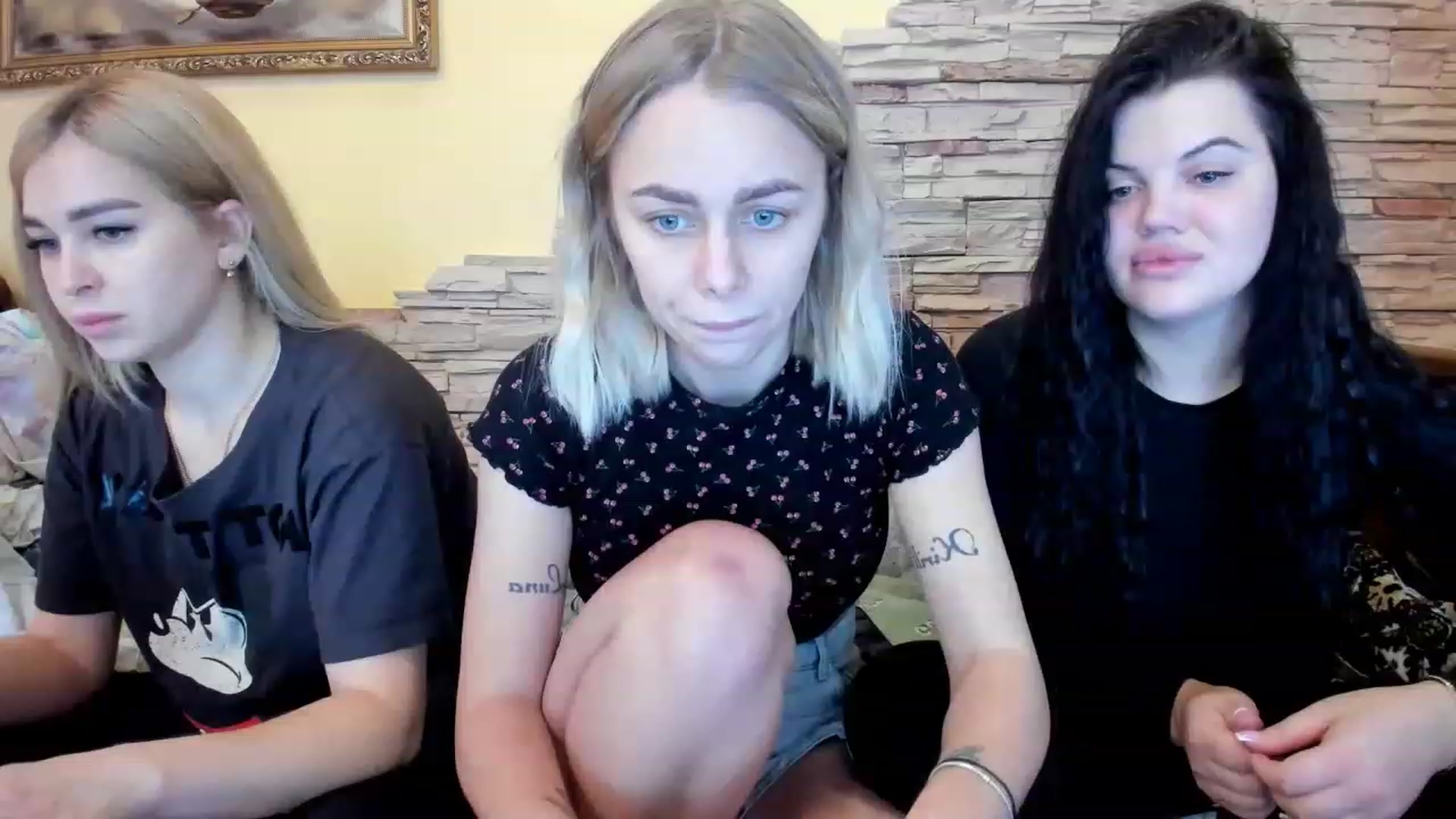 Gallery image thumbnail from YourPupsik's myfreecams stream on, 02/14/2023, 11:38 image 2 of 20