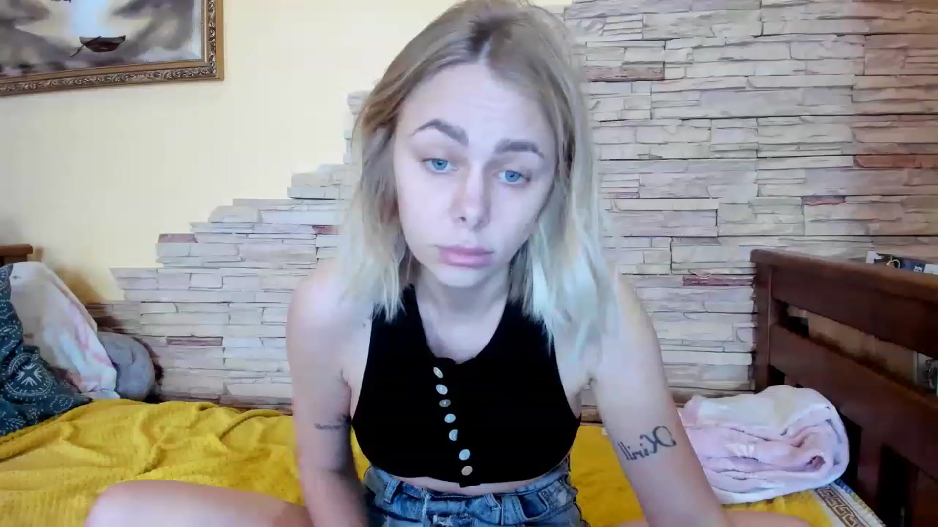 Gallery image thumbnail from YourPupsik's myfreecams stream on, 02/22/2023, 12:07 image 17 of 20