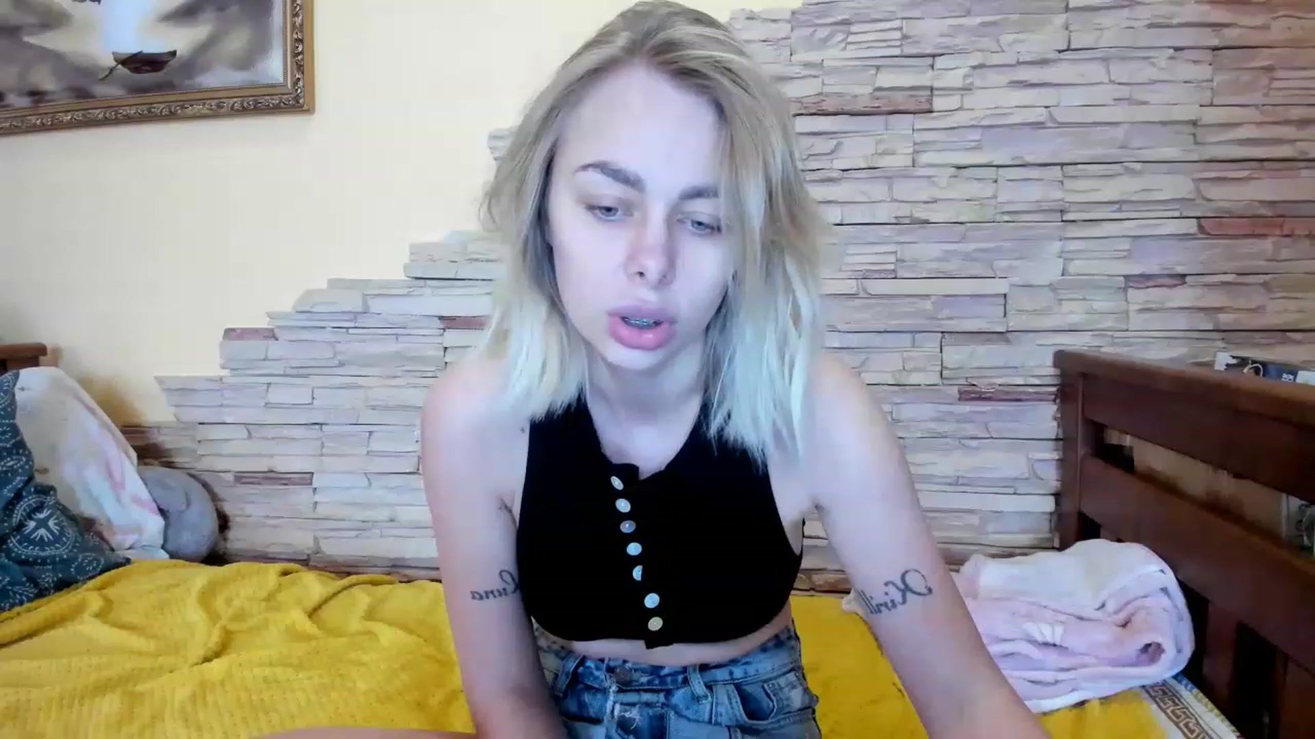 Gallery image thumbnail from YourPupsik's myfreecams stream on, 02/22/2023, 12:07 image 7 of 20