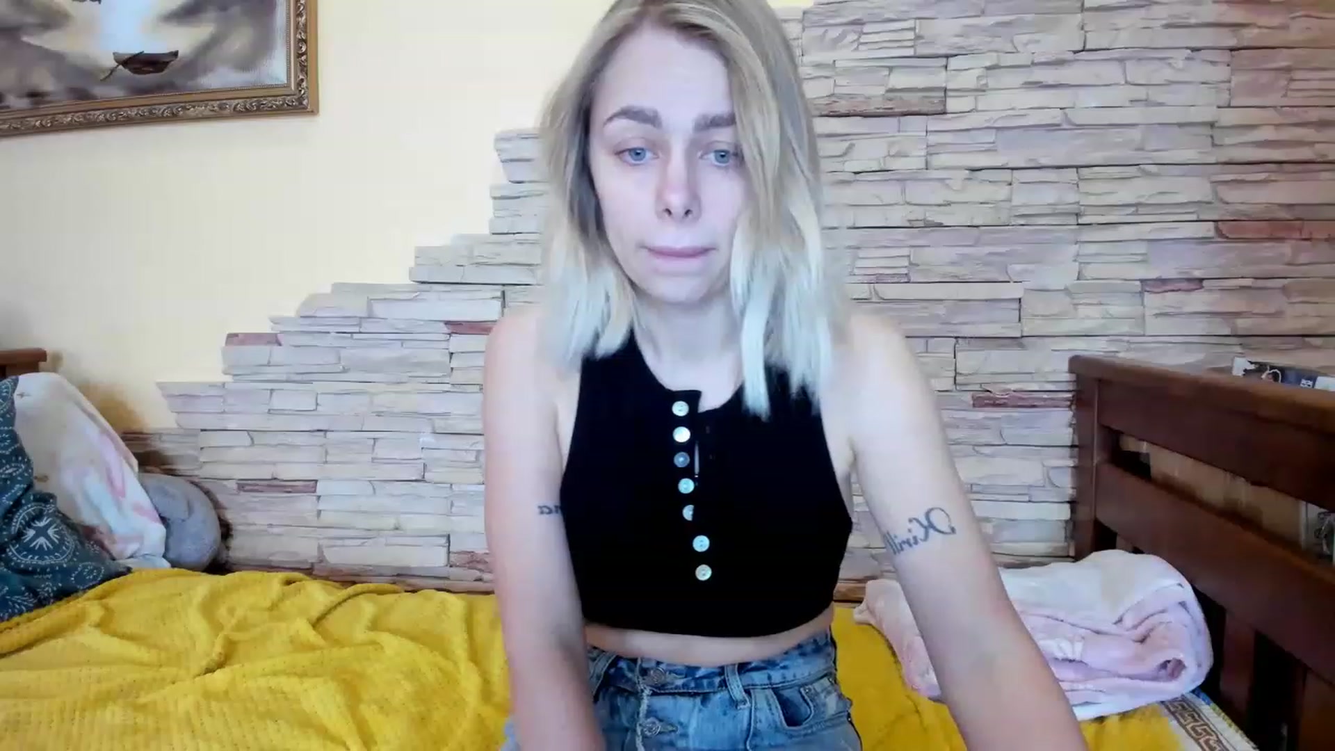 Gallery image thumbnail from YourPupsik's myfreecams stream on, 02/22/2023, 12:07 image 10 of 20