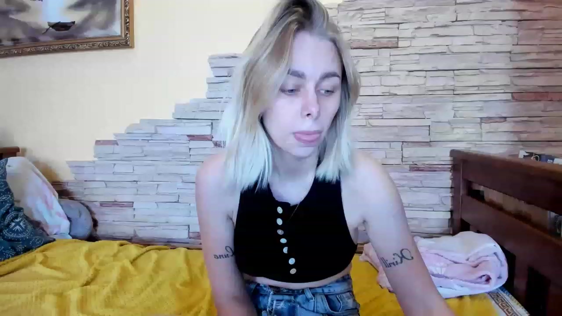 Gallery image thumbnail from YourPupsik's myfreecams stream on, 02/22/2023, 13:25 image 19 of 20