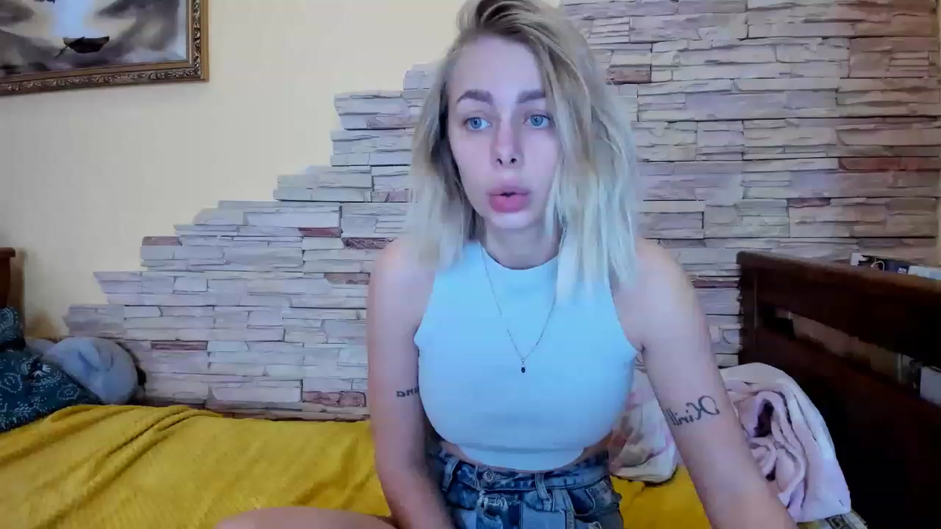 Gallery image thumbnail from YourPupsik's myfreecams stream on, 02/23/2023, 08:38 image 1 of 20