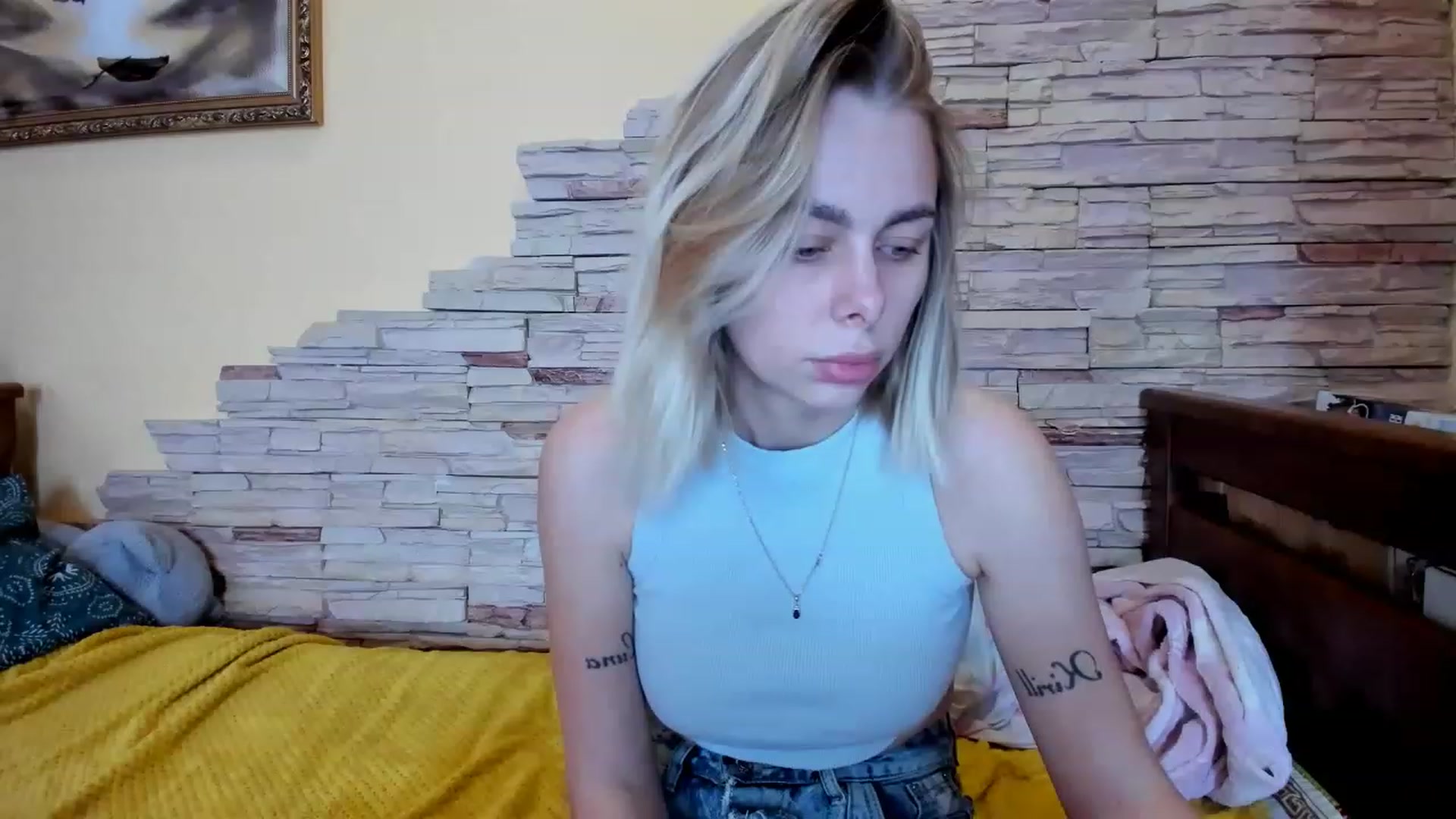 Gallery image thumbnail from YourPupsik's myfreecams stream on, 02/23/2023, 08:38 image 19 of 20