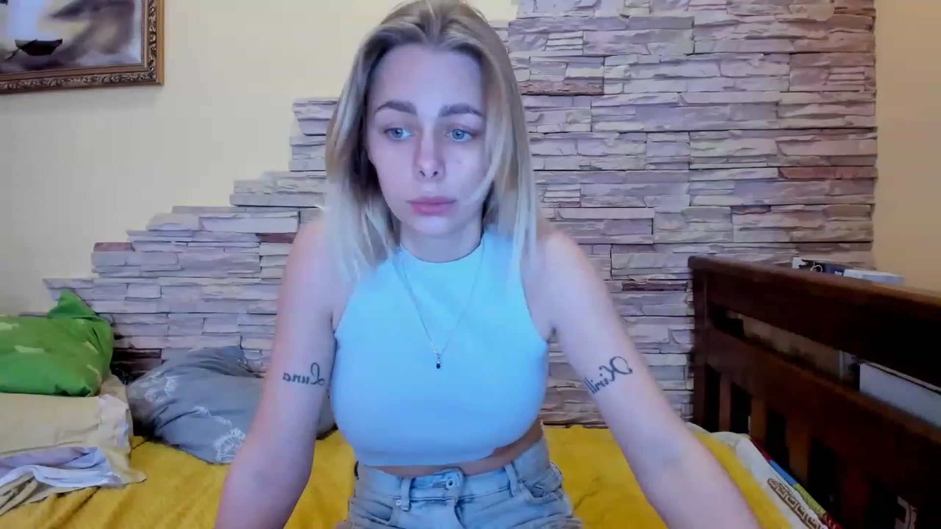 Gallery image thumbnail from YourPupsik's myfreecams stream on, 02/27/2023, 14:21 image 10 of 20