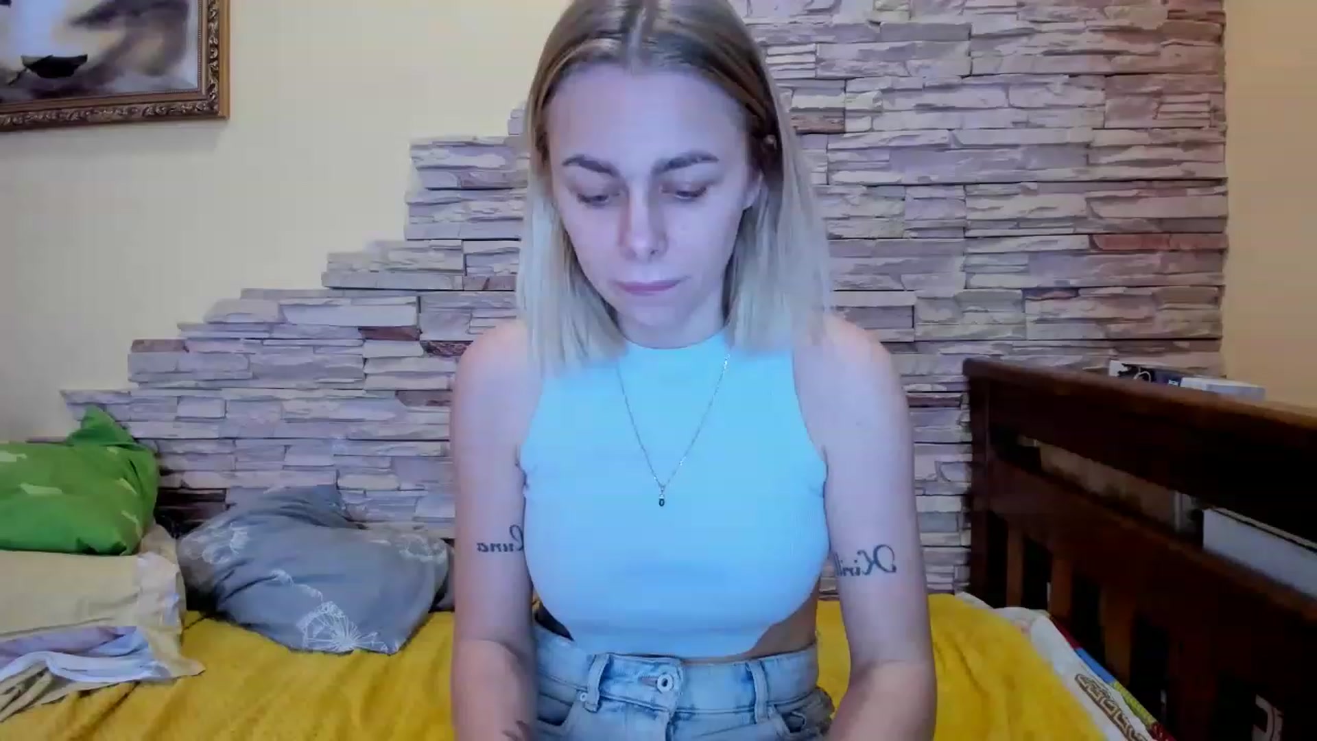 Gallery image thumbnail from YourPupsik's myfreecams stream on, 02/27/2023, 14:21 image 13 of 20