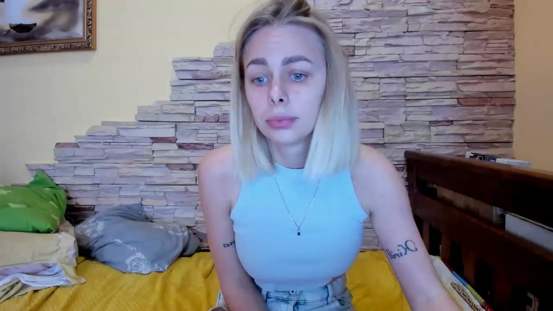 Gallery image thumbnail from YourPupsik's myfreecams stream on, 02/27/2023, 14:21 image 1 of 20