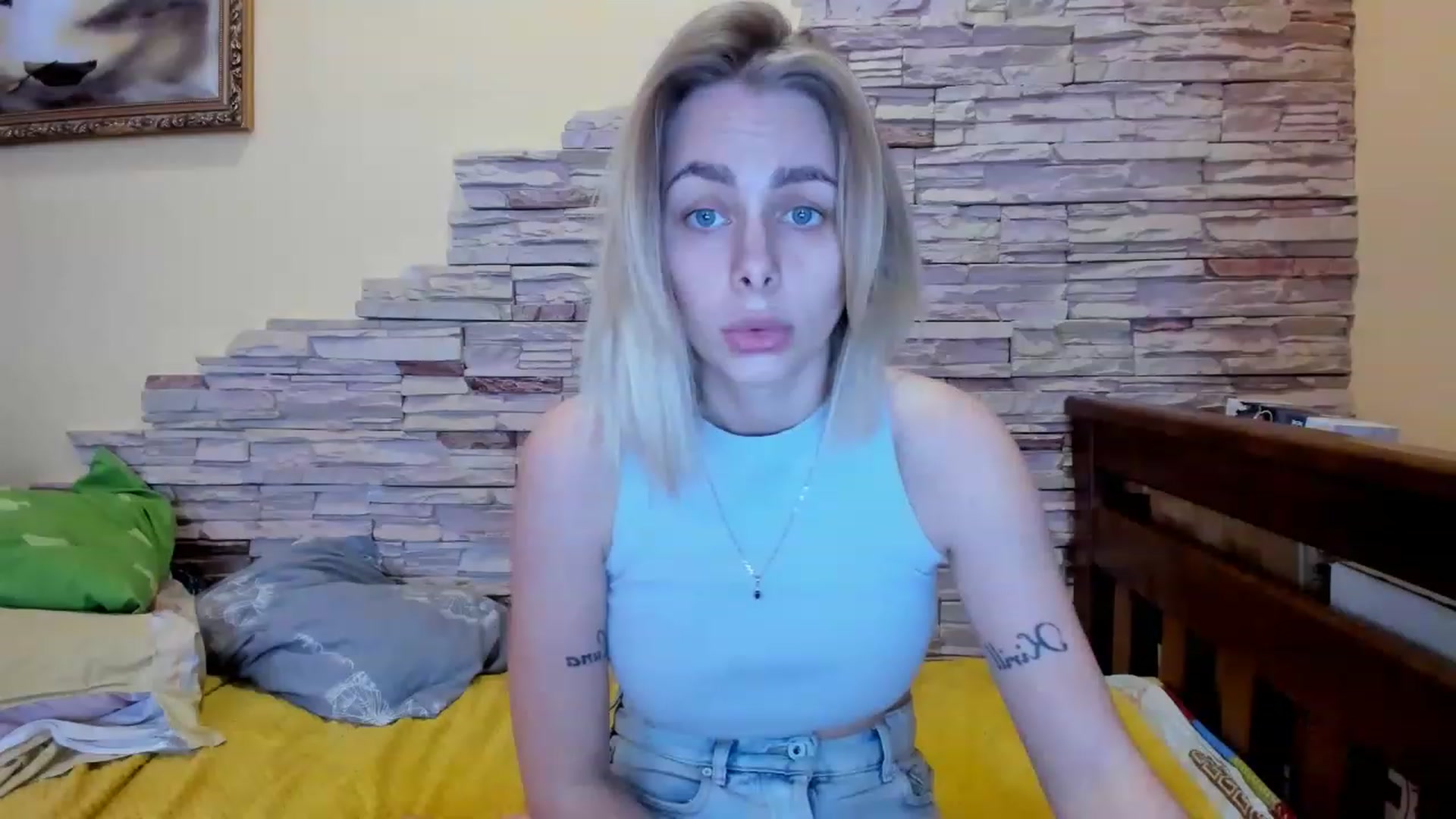 Gallery image thumbnail from YourPupsik's myfreecams stream on, 02/27/2023, 14:21 image 17 of 20