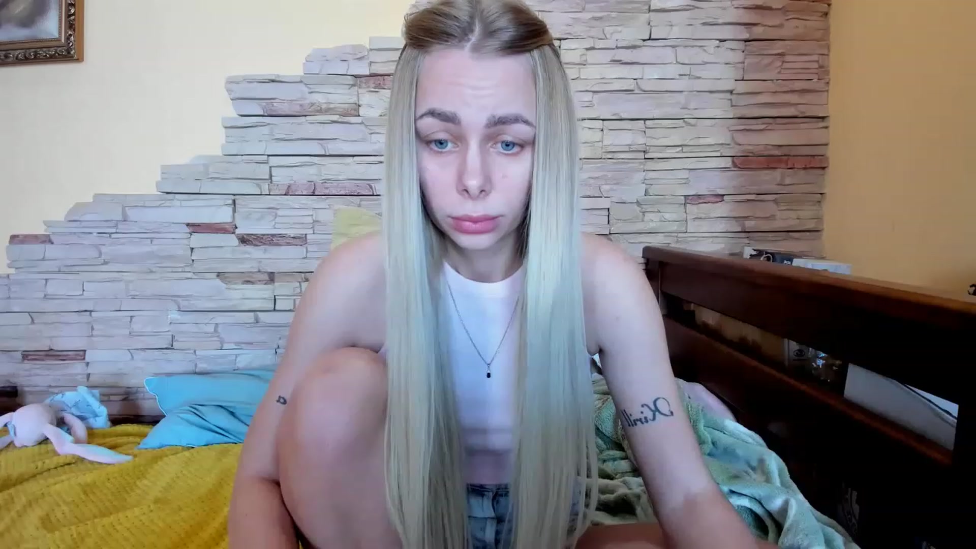 Gallery image thumbnail from YourPupsik's myfreecams stream on, 03/01/2023, 11:48 image 6 of 20