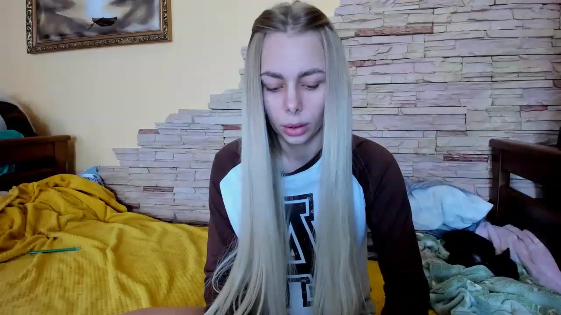 Gallery image thumbnail from YourPupsik's myfreecams stream on, 03/03/2023, 12:38 image 12 of 20
