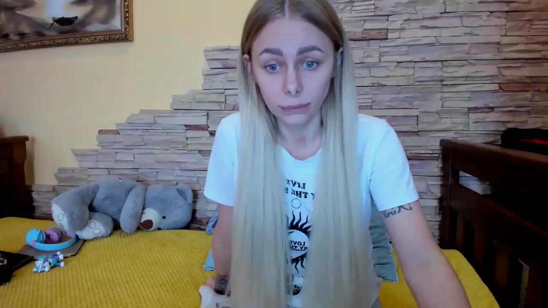 Gallery image thumbnail from YourPupsik's myfreecams stream on, 03/05/2023, 13:53 image 10 of 20