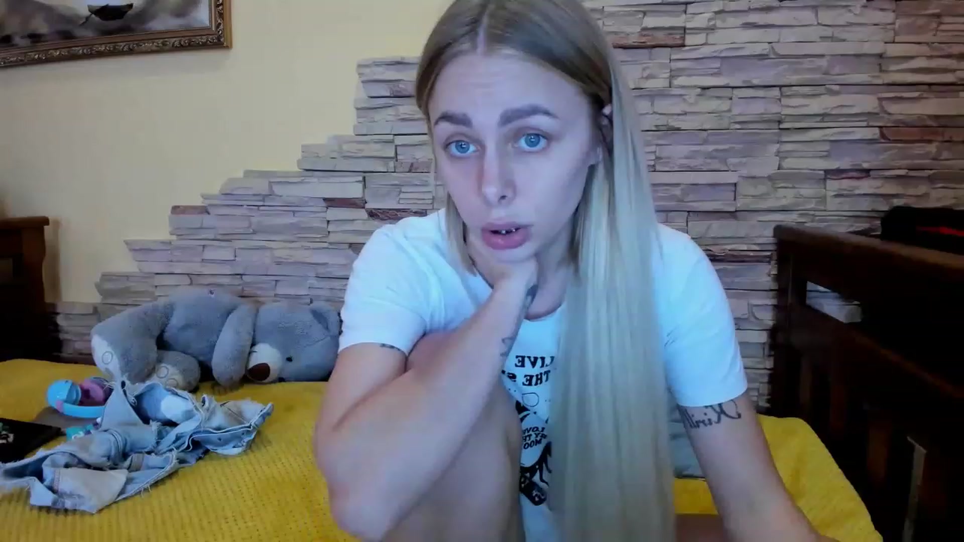 Gallery image thumbnail from YourPupsik's myfreecams stream on, 03/05/2023, 14:25 image 4 of 20