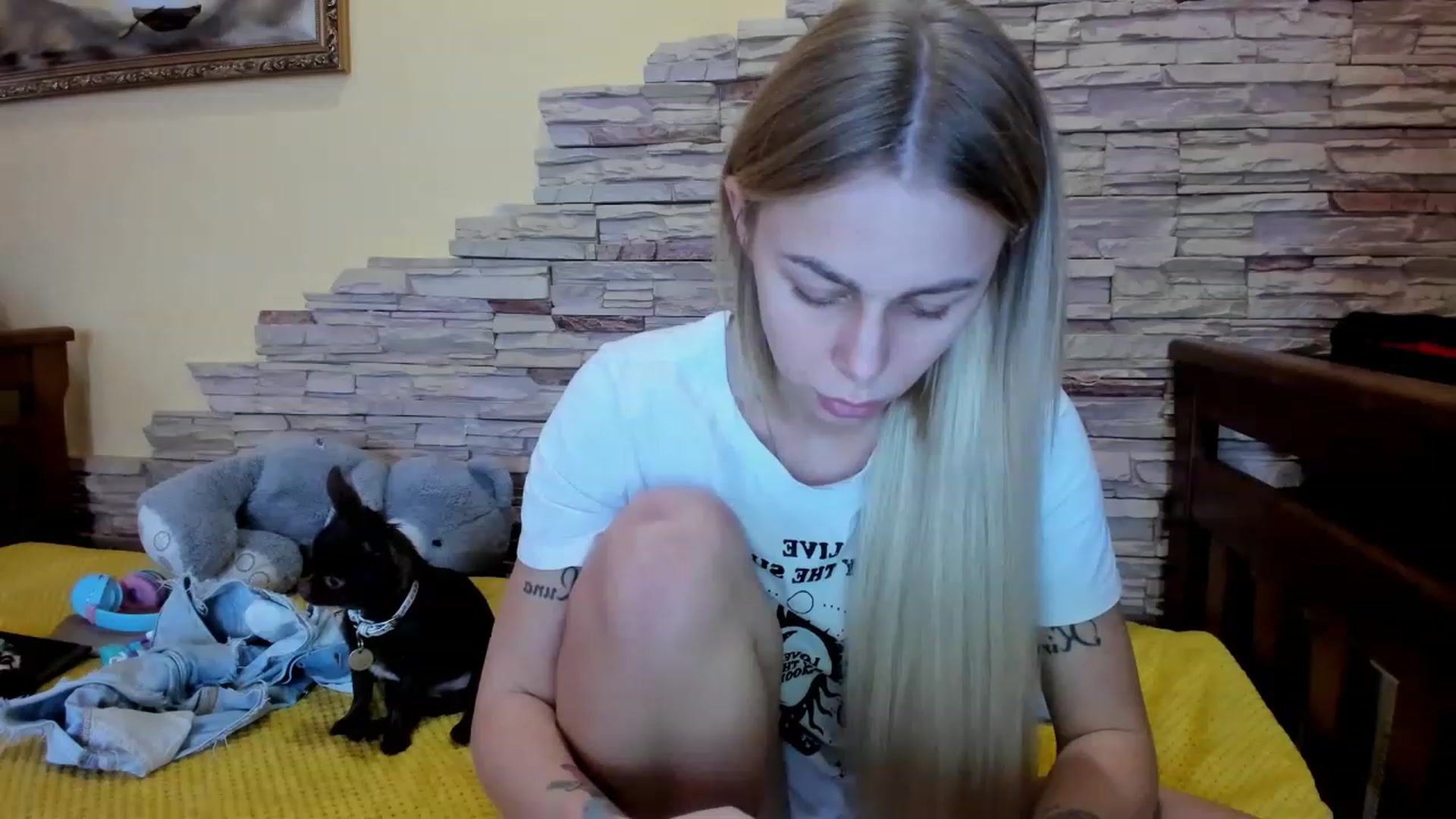 Gallery image thumbnail from YourPupsik's myfreecams stream on, 03/05/2023, 14:25 image 5 of 20