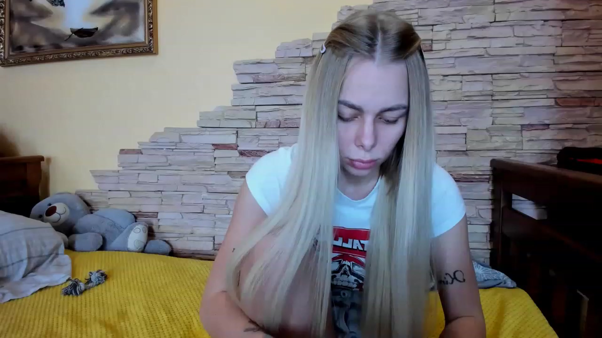 Gallery image thumbnail from YourPupsik's myfreecams stream on, 03/06/2023, 10:10 image 19 of 20
