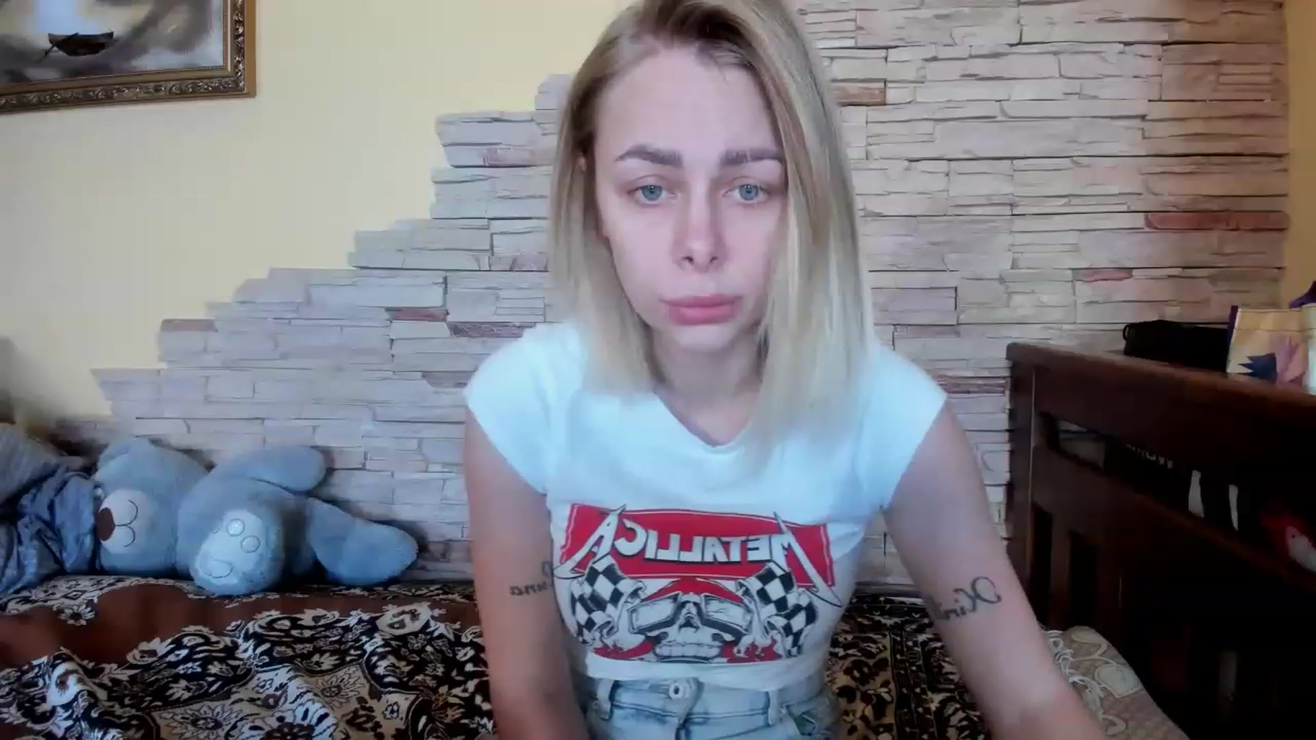 Gallery image thumbnail from YourPupsik's myfreecams stream on, 03/13/2023, 08:38 image 16 of 20