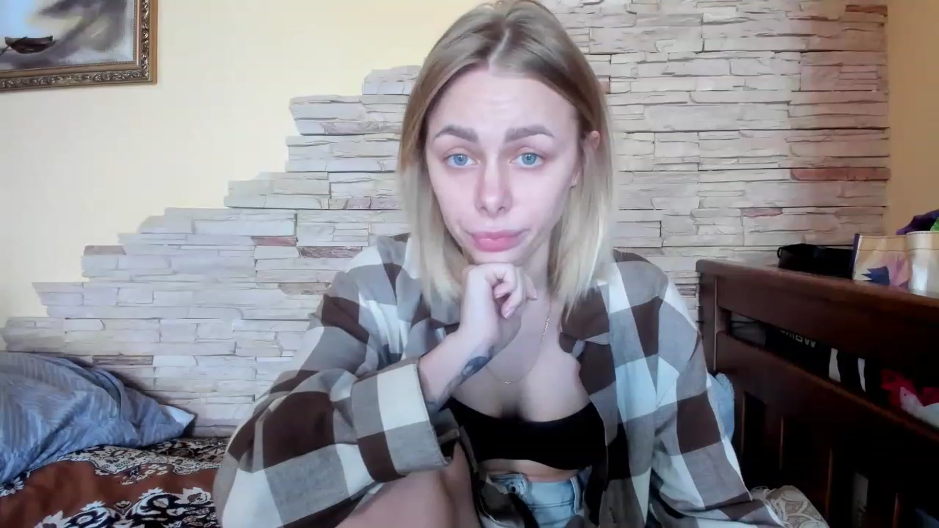 Gallery image thumbnail from YourPupsik's myfreecams stream on, 03/14/2023, 10:45 image 10 of 20