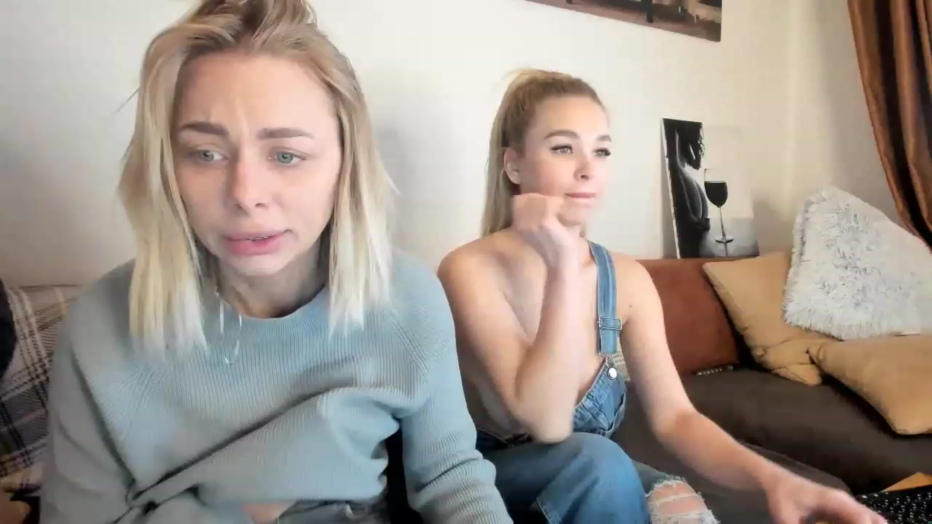 Gallery image thumbnail from YourPupsik's myfreecams stream on, 03/20/2023, 09:14 image 10 of 20