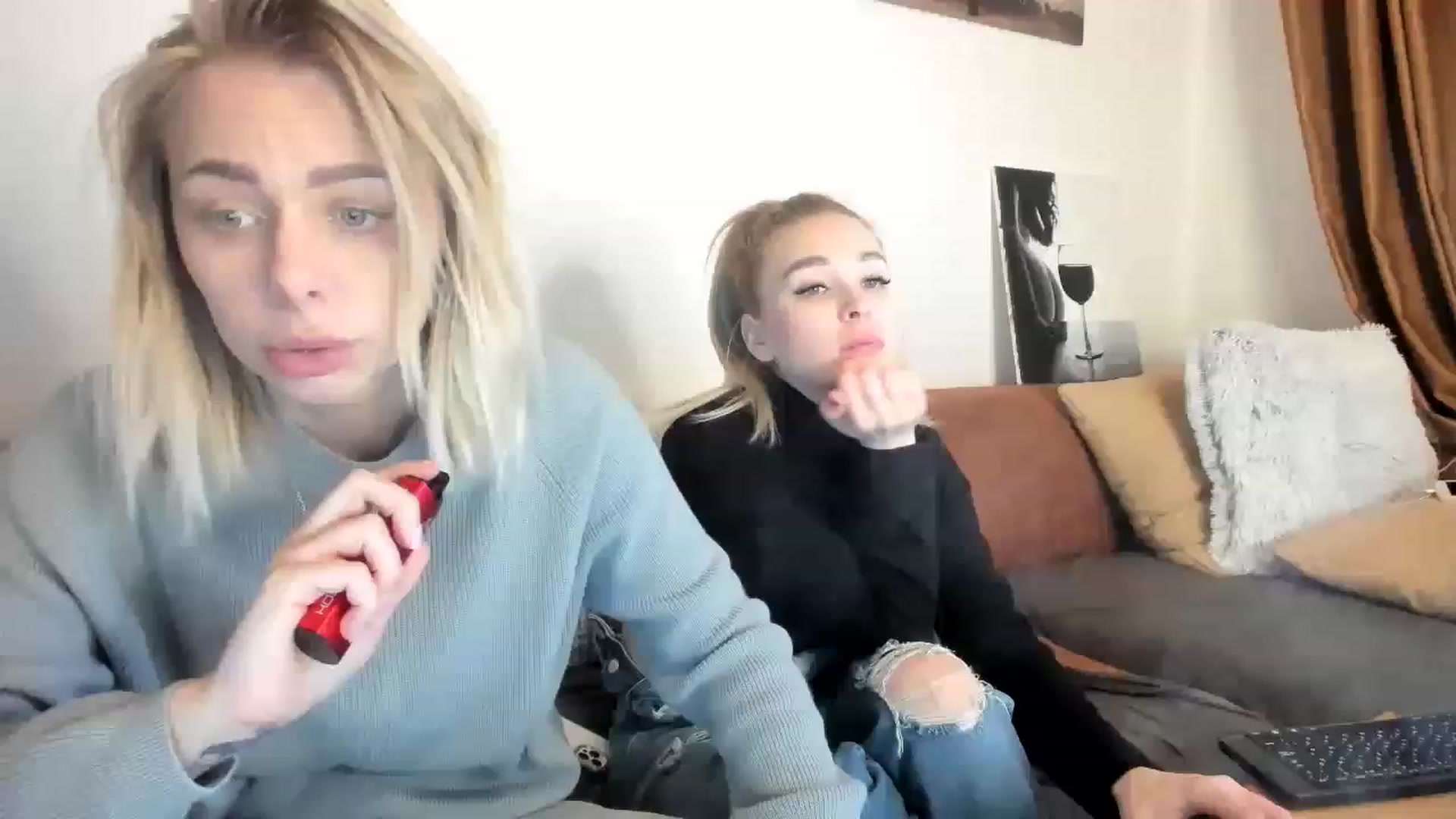 Gallery image thumbnail from YourPupsik's myfreecams stream on, 03/20/2023, 12:36 image 6 of 20