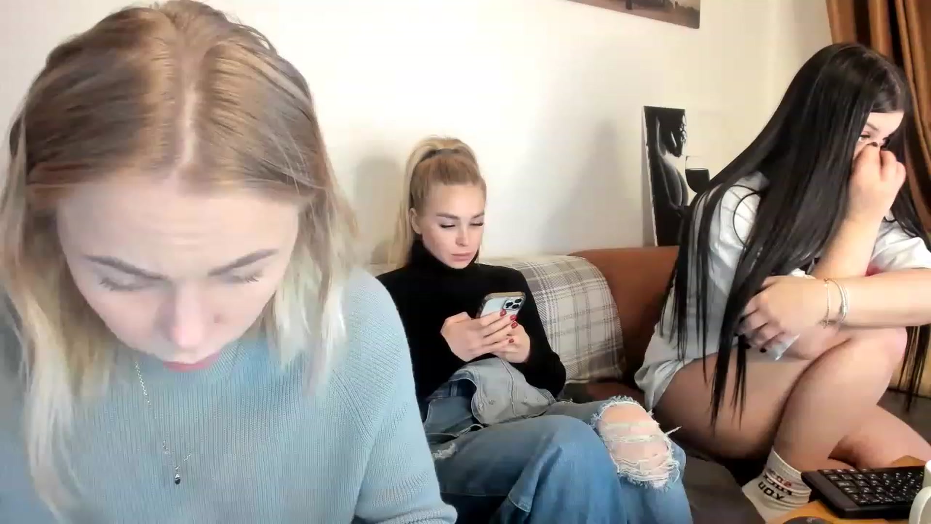 Gallery image thumbnail from YourPupsik's myfreecams stream on, 03/20/2023, 12:36 image 20 of 20
