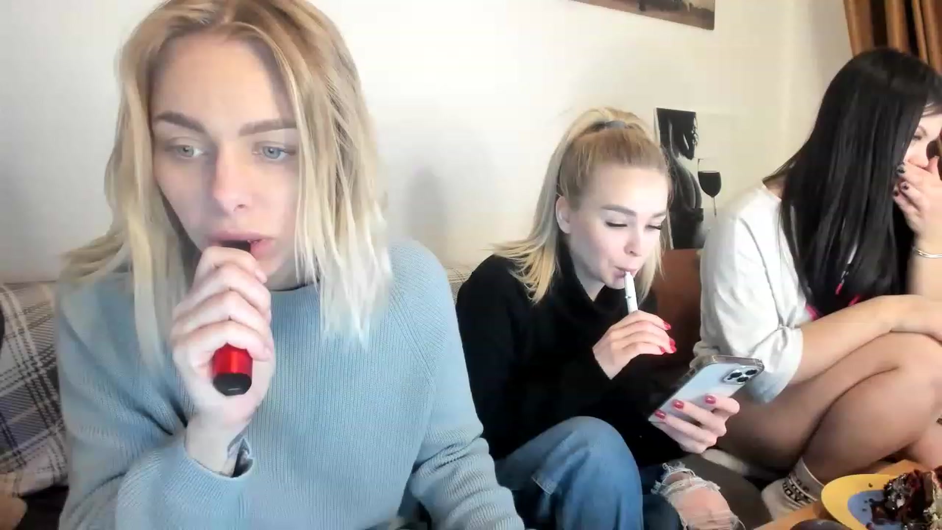 Gallery image thumbnail from YourPupsik's myfreecams stream on, 03/20/2023, 12:36 image 1 of 20