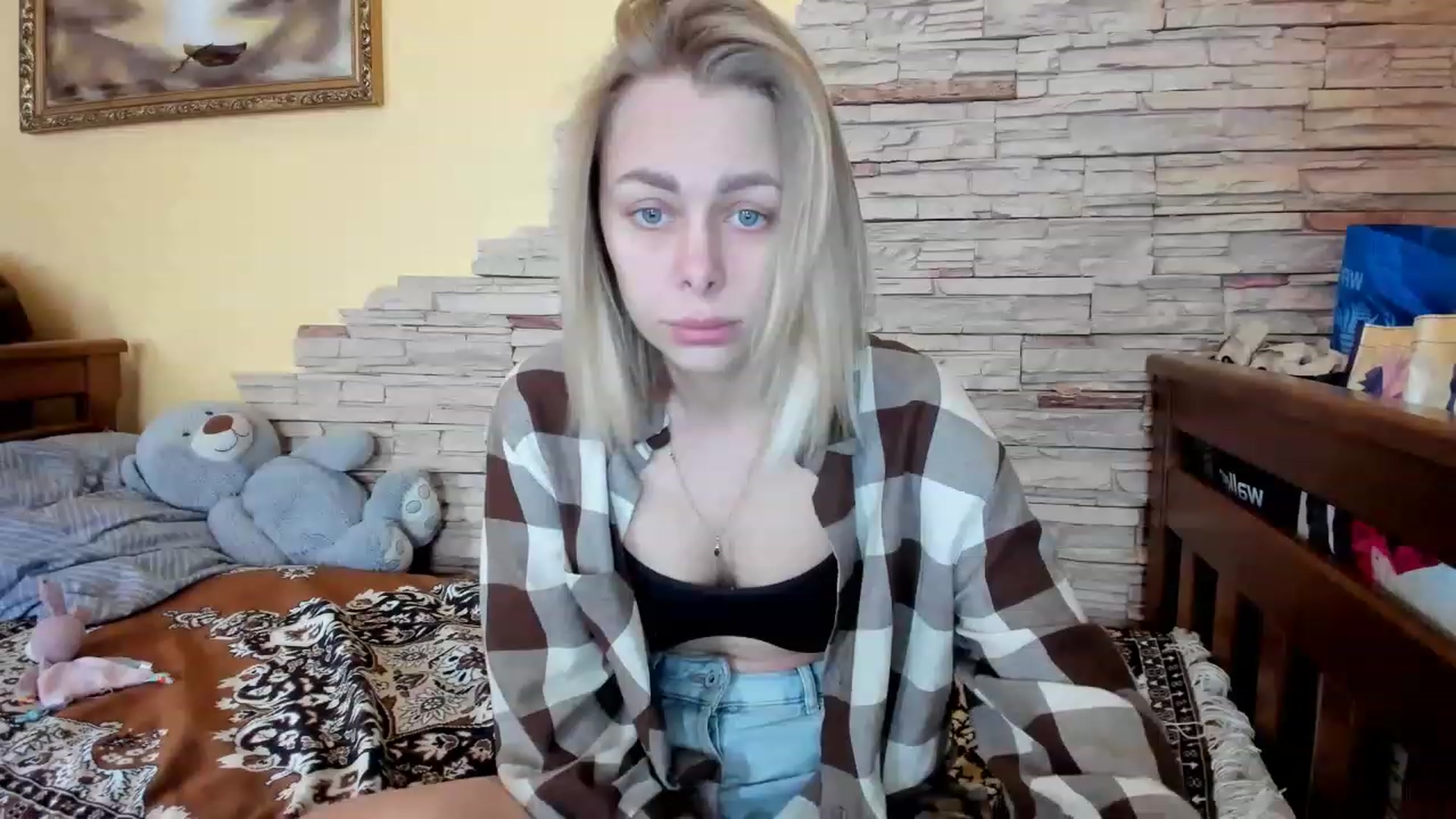 Gallery image thumbnail from YourPupsik's myfreecams stream on, 03/29/2023, 10:10 image 10 of 20
