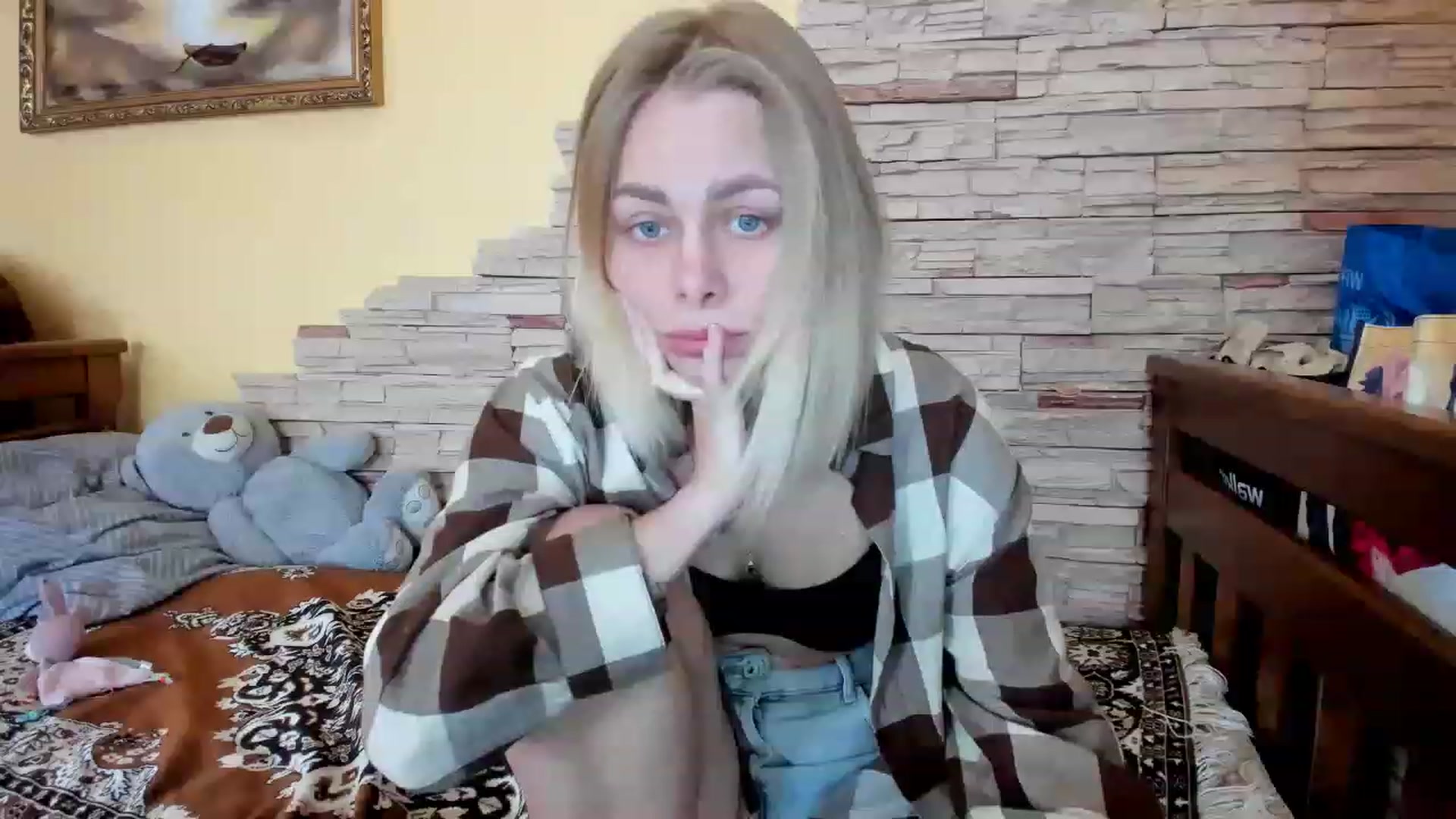 Gallery image thumbnail from YourPupsik's myfreecams stream on, 03/29/2023, 10:10 image 15 of 20