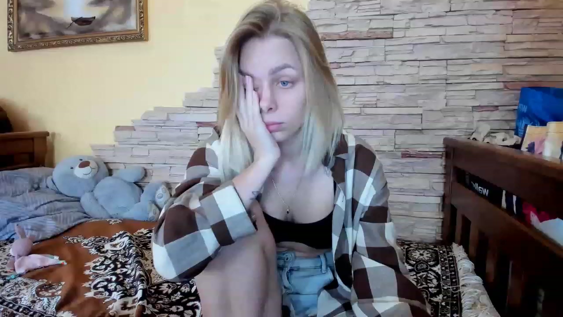 Gallery image thumbnail from YourPupsik's myfreecams stream on, 03/29/2023, 10:51 image 1 of 20
