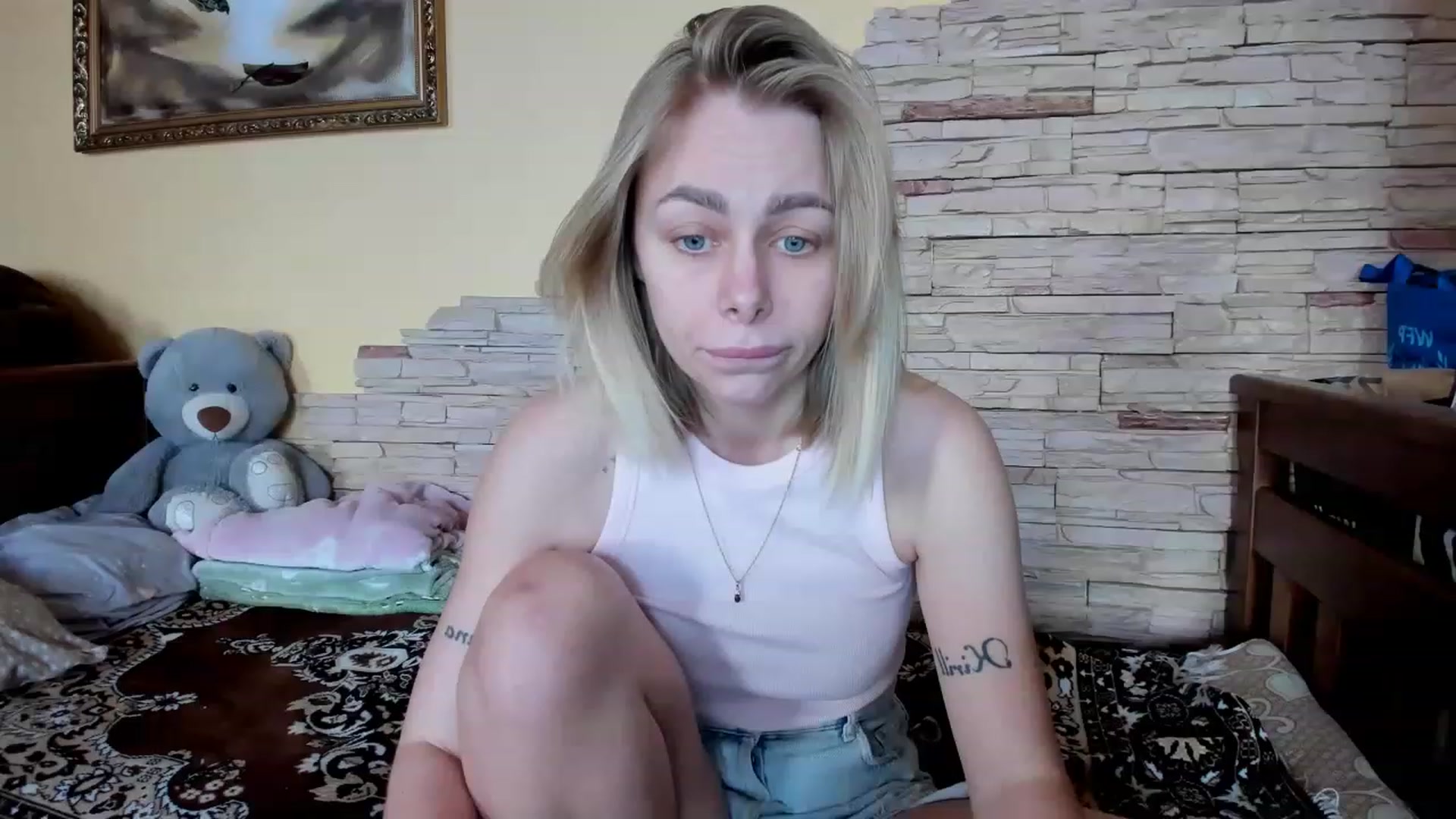 Gallery image thumbnail from YourPupsik's myfreecams stream on, 04/14/2023, 10:35 image 13 of 20