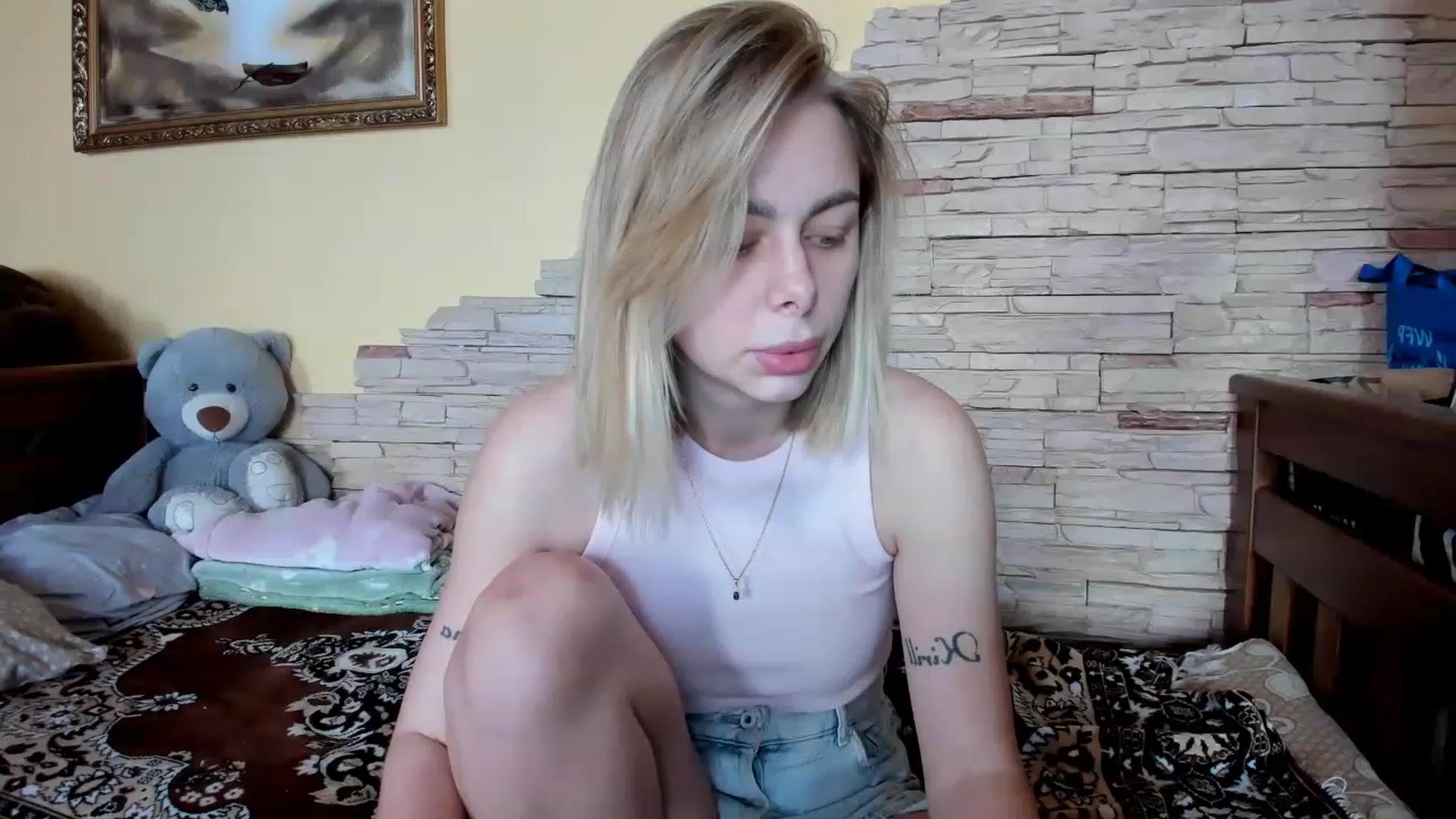 Gallery image thumbnail from YourPupsik's myfreecams stream on, 04/14/2023, 10:35 image 6 of 20