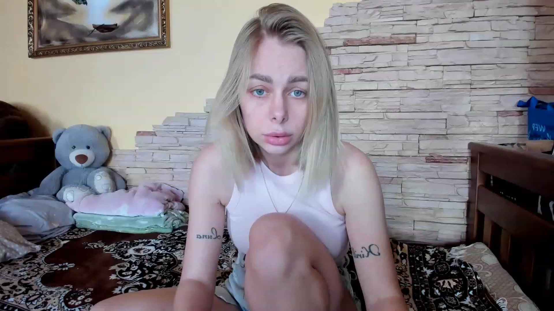 Gallery image thumbnail from YourPupsik's myfreecams stream on, 04/14/2023, 10:35 image 15 of 20