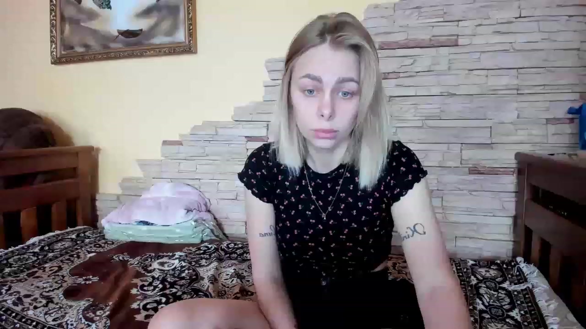Gallery image thumbnail from YourPupsik's myfreecams stream on, 04/15/2023, 12:13 image 6 of 20
