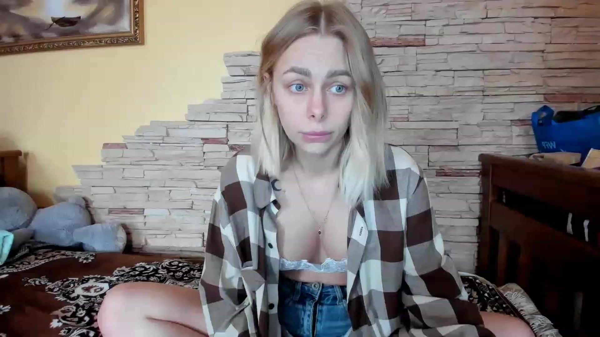 Gallery image thumbnail from YourPupsik's myfreecams stream on, 04/20/2023, 11:09 image 3 of 20