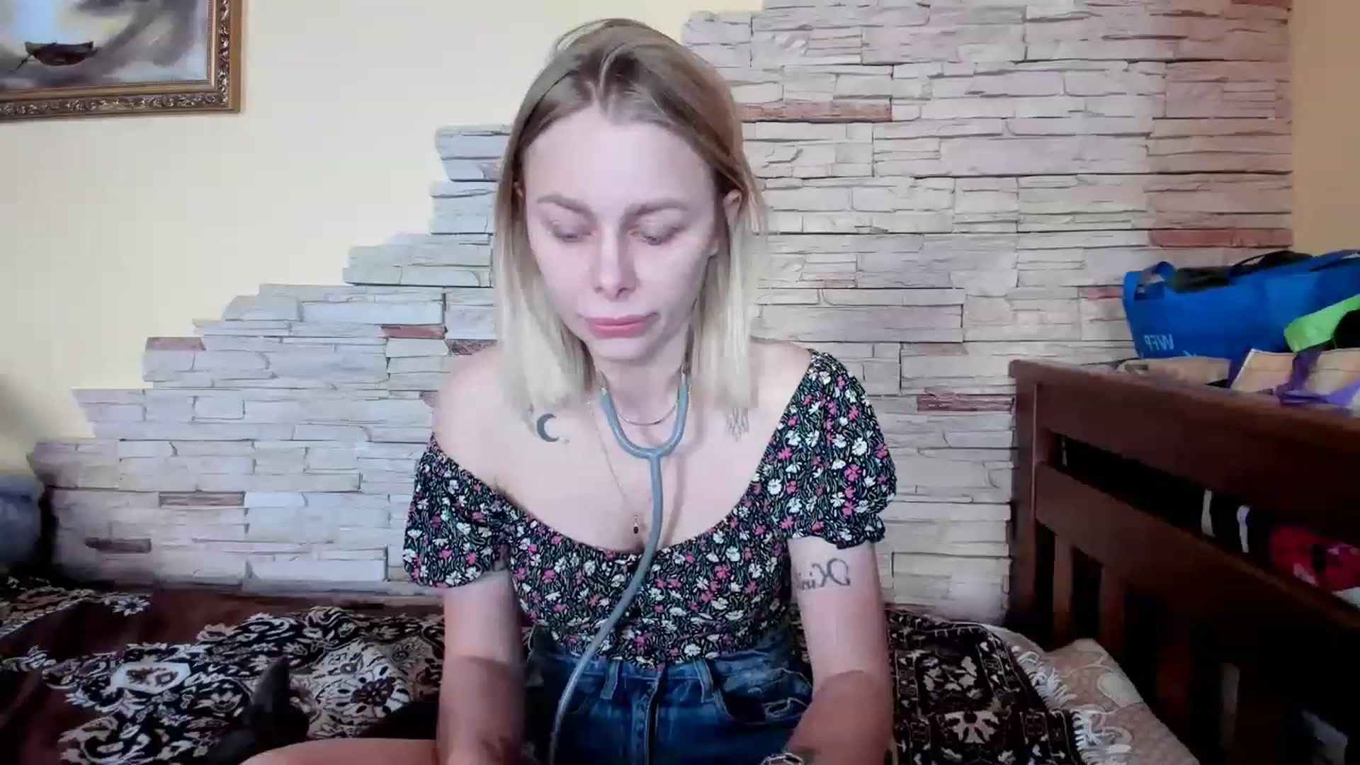 Gallery image thumbnail from YourPupsik's myfreecams stream on, 04/23/2023, 10:37 image 9 of 20