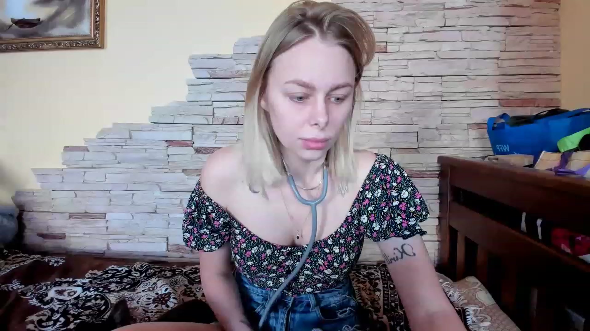 Gallery image thumbnail from YourPupsik's myfreecams stream on, 04/23/2023, 10:37 image 10 of 20