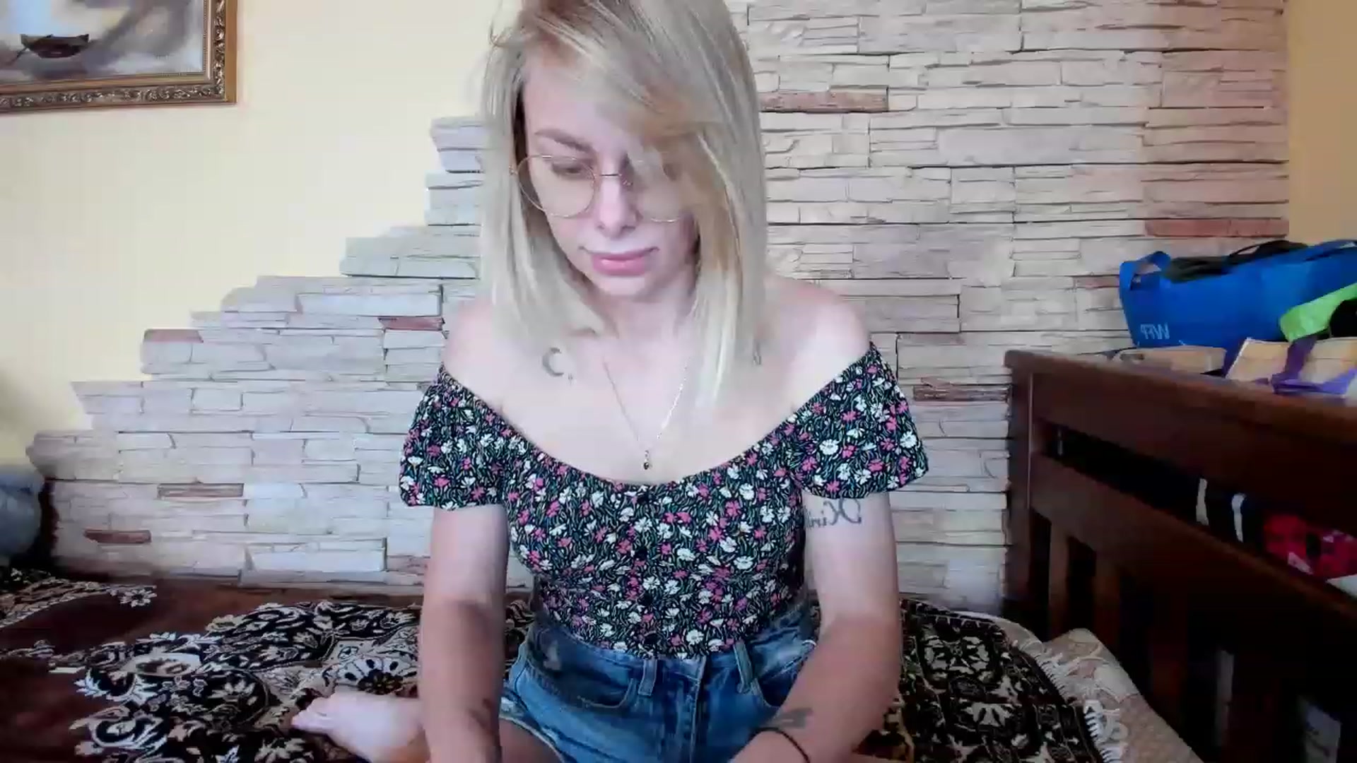 Gallery image thumbnail from YourPupsik's myfreecams stream on, 04/23/2023, 11:15 image 9 of 20