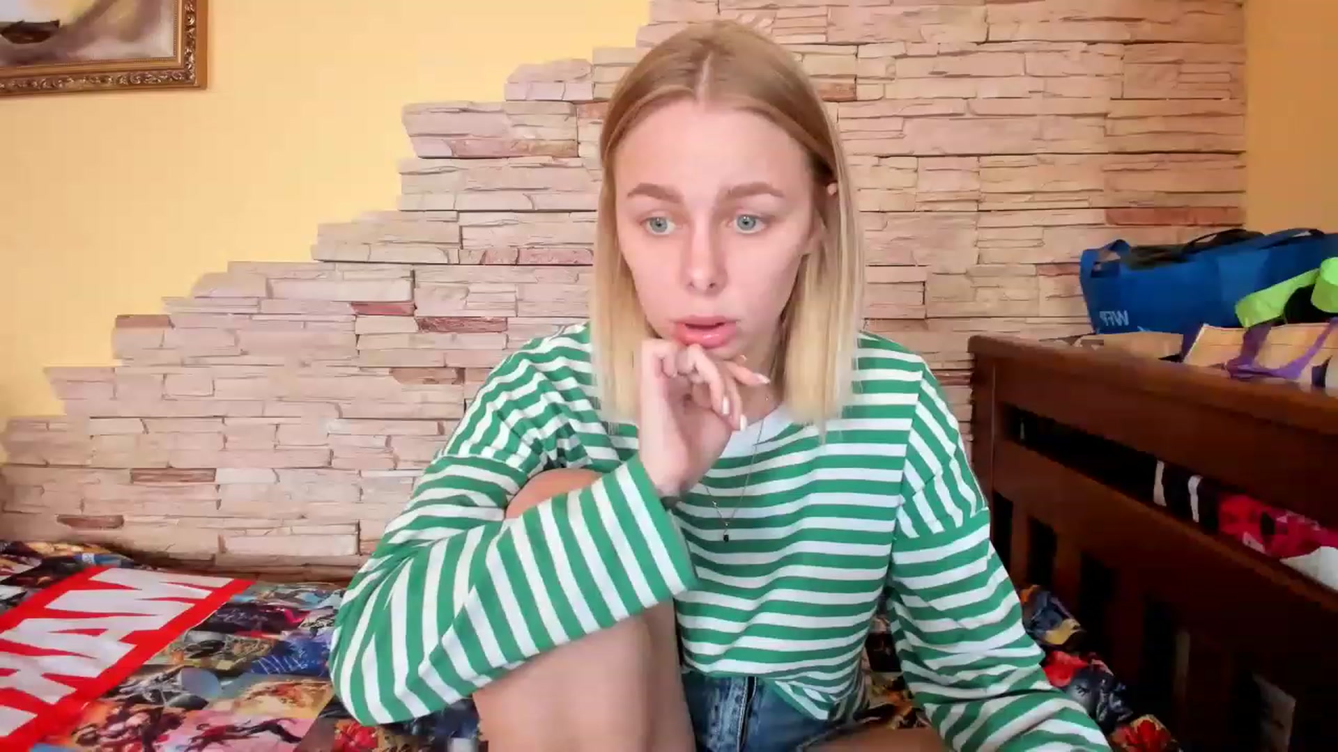 Gallery image thumbnail from YourPupsik's myfreecams stream on, 04/24/2023, 12:29 image 6 of 20